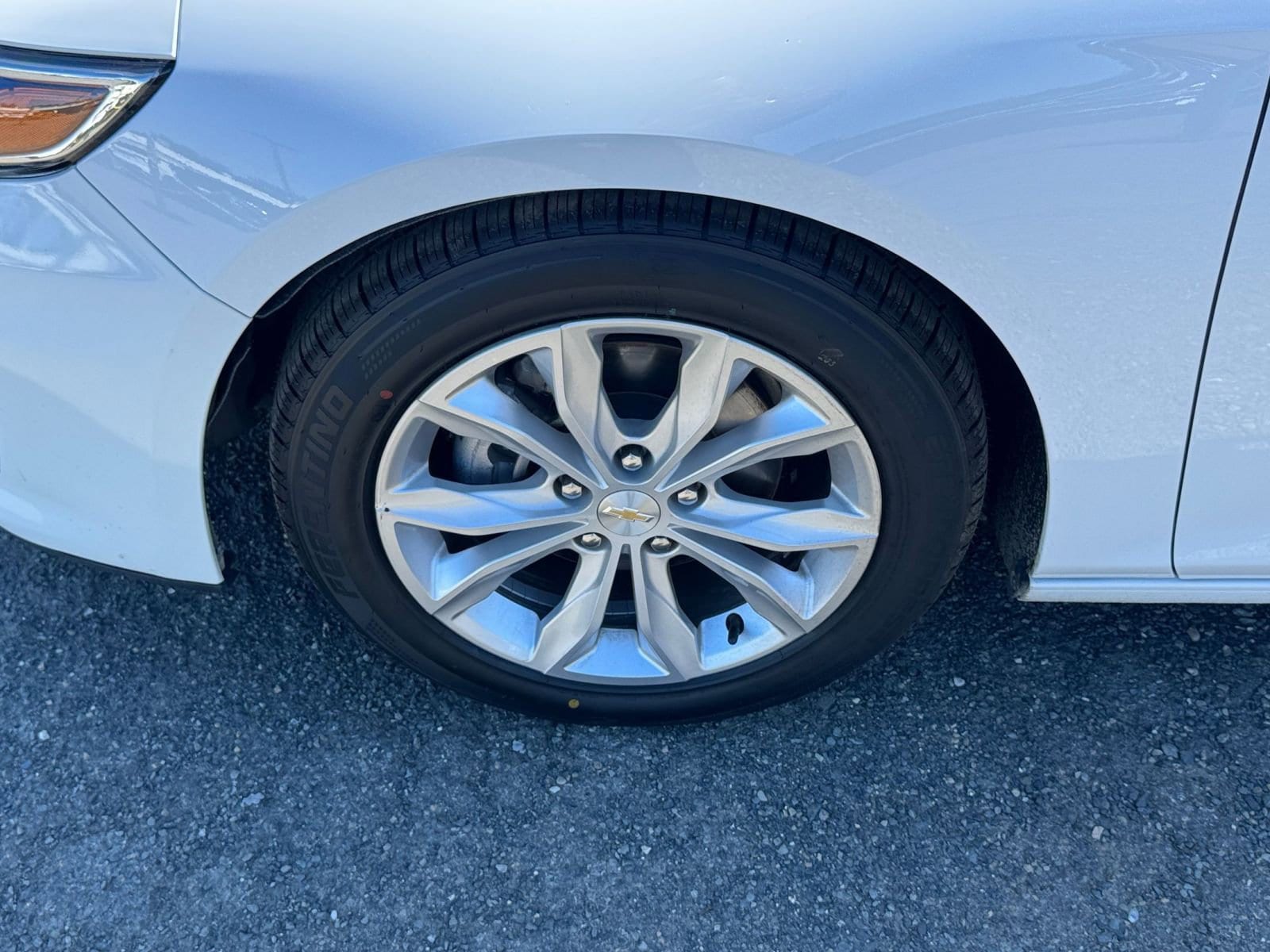 Thumbnail: 2023 Chevrolet Malibu - 31