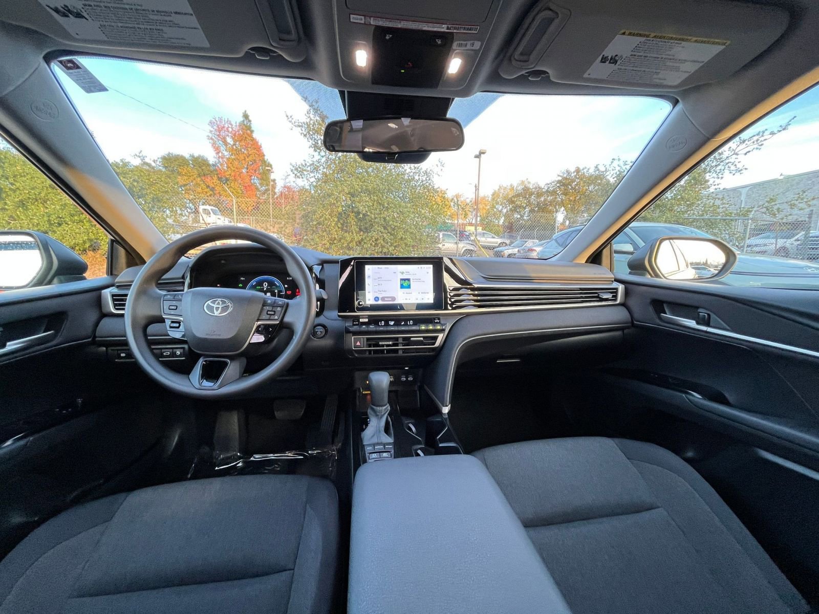 Thumbnail: 2025 Toyota Camry - 32