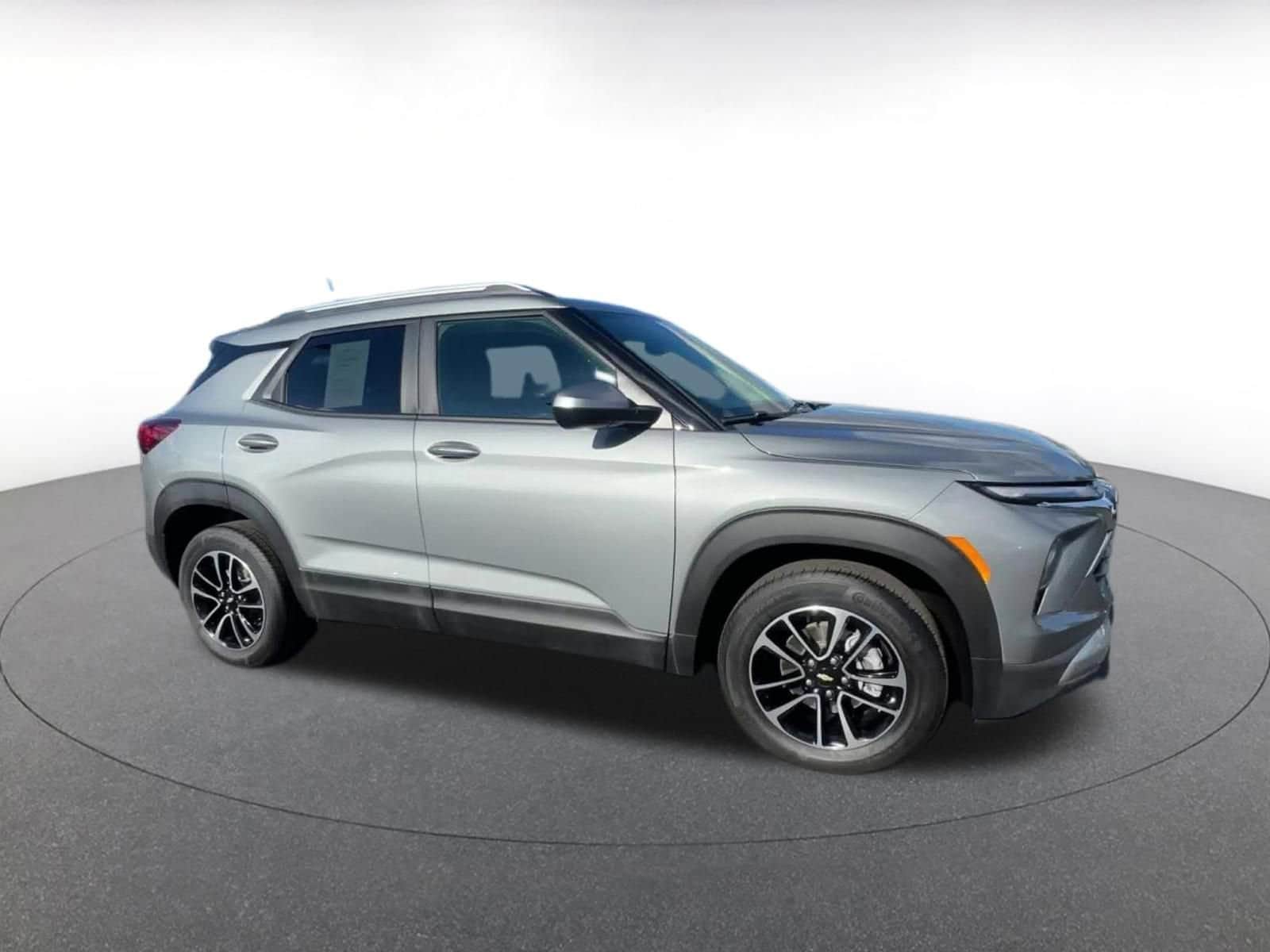 Thumbnail: 2025 Chevrolet TrailBlazer - 2