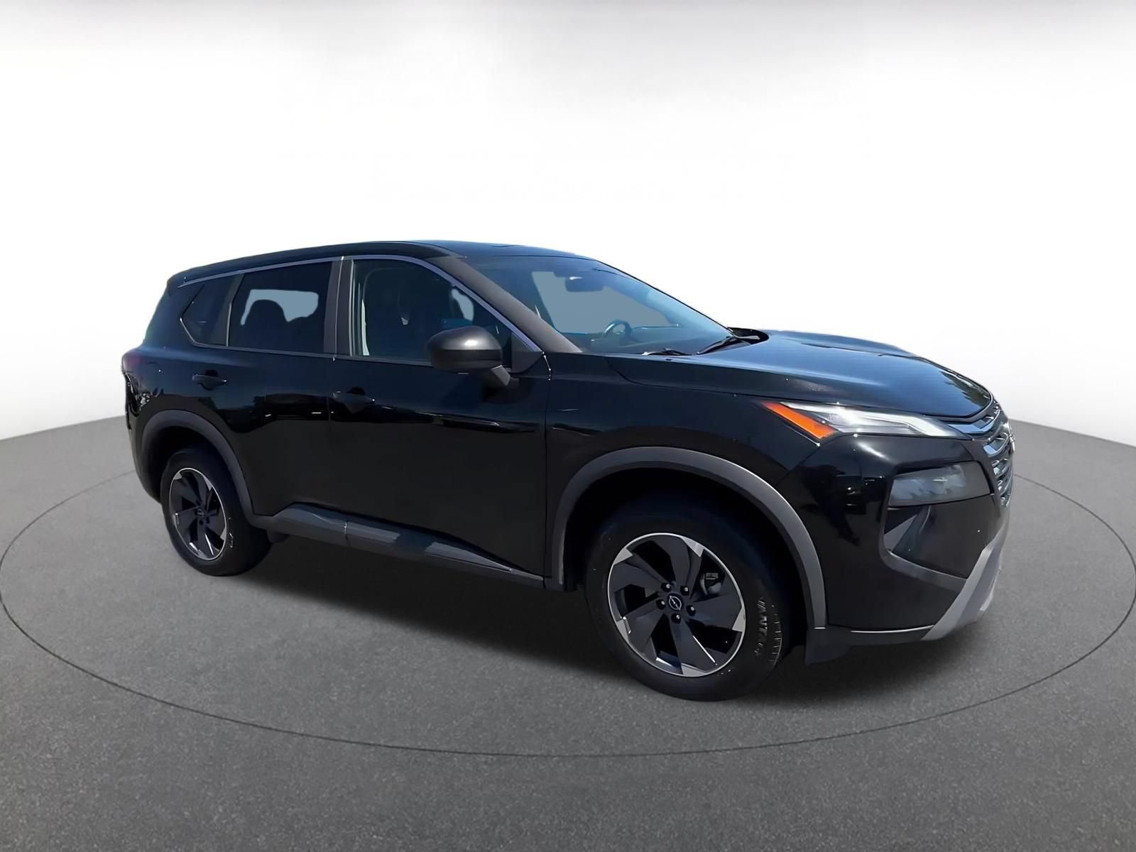 Thumbnail: 2025 Nissan Rogue - 2