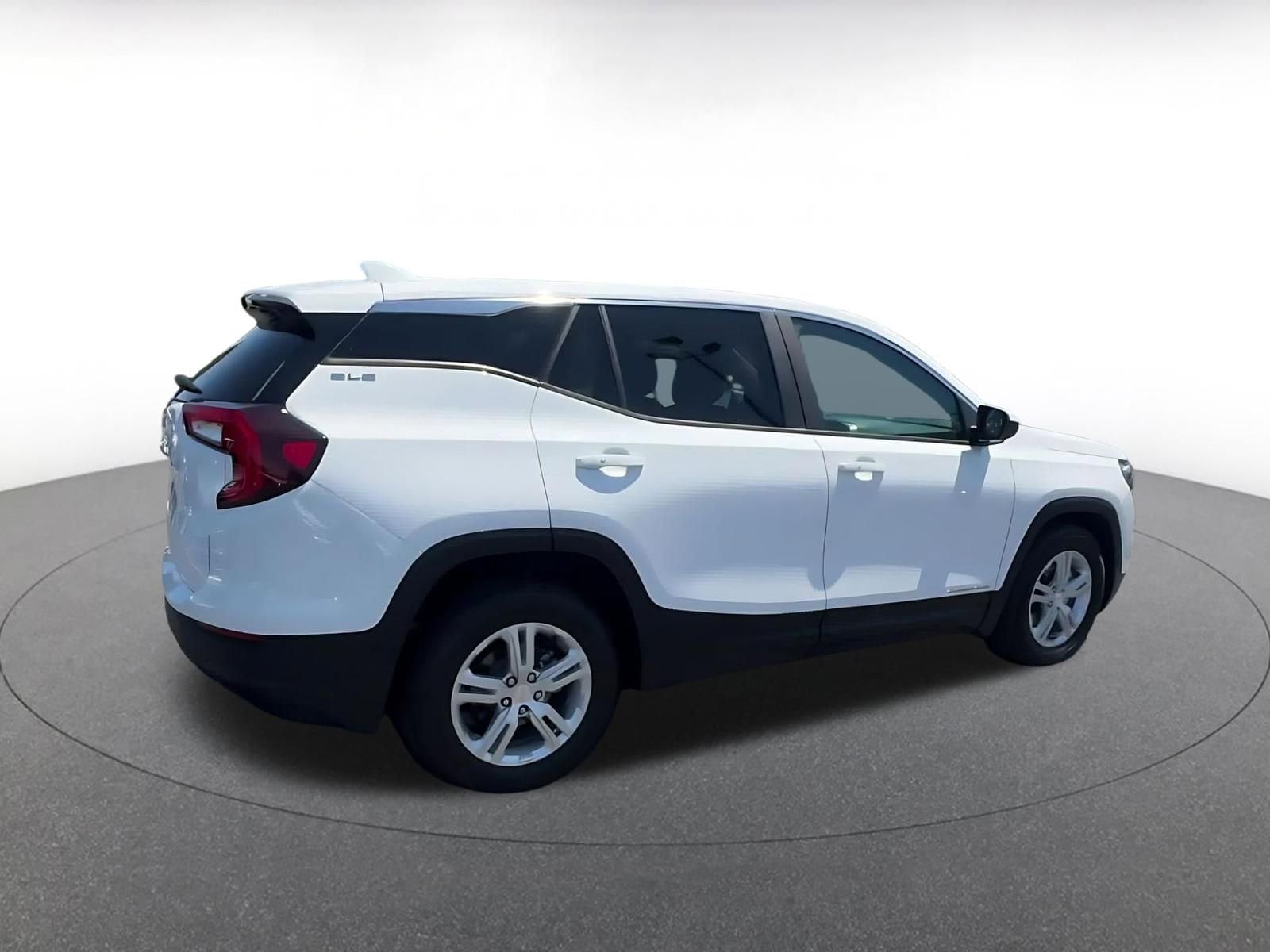Thumbnail: 2024 GMC Terrain - 15