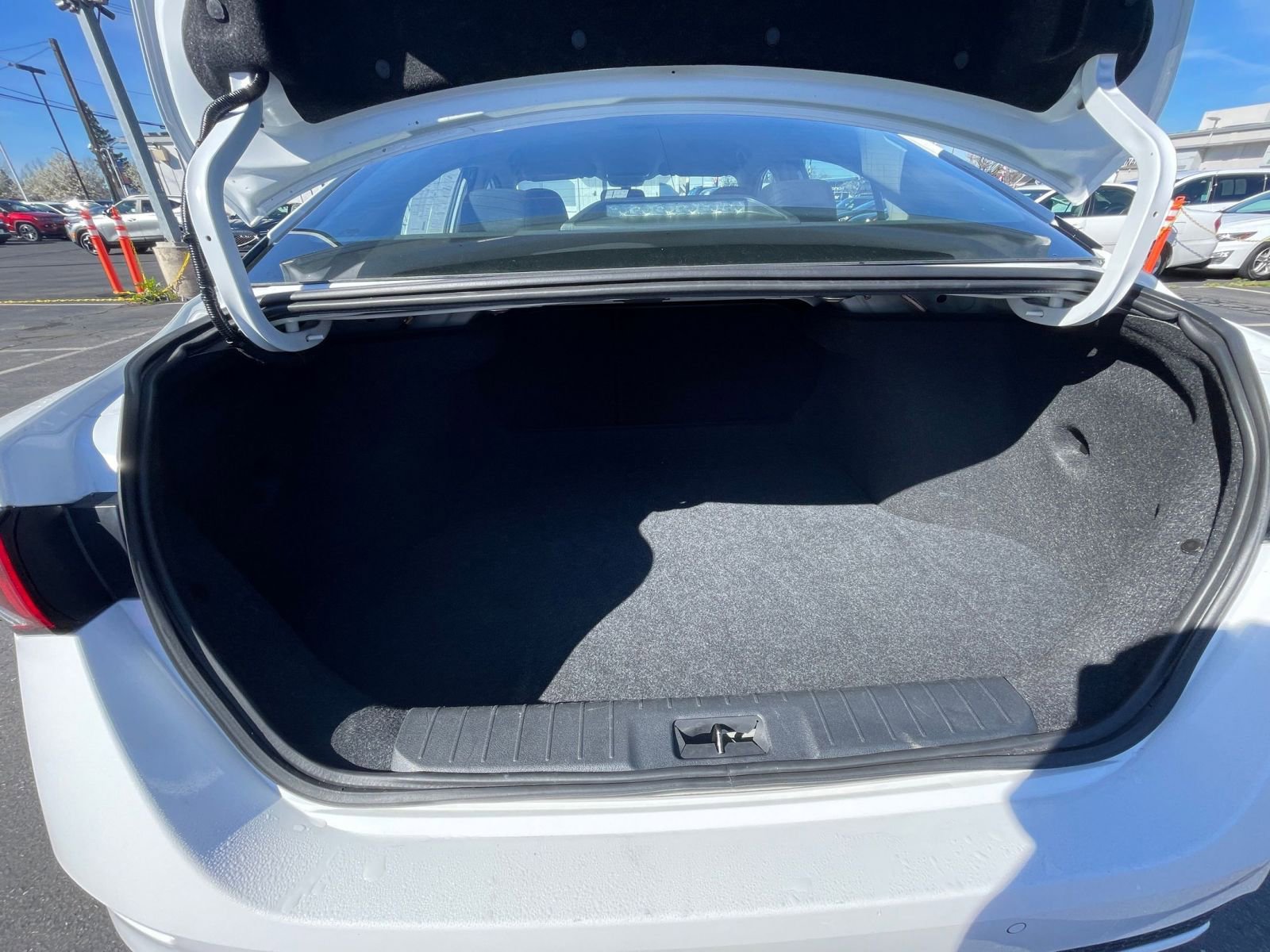 Thumbnail: 2025 Nissan Sentra - 25