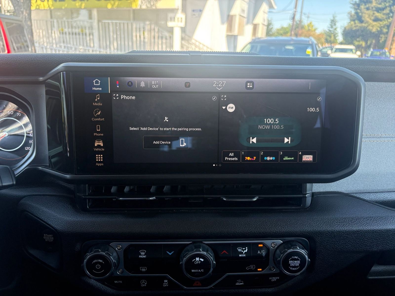 Thumbnail: 2025 Jeep Wrangler - 20