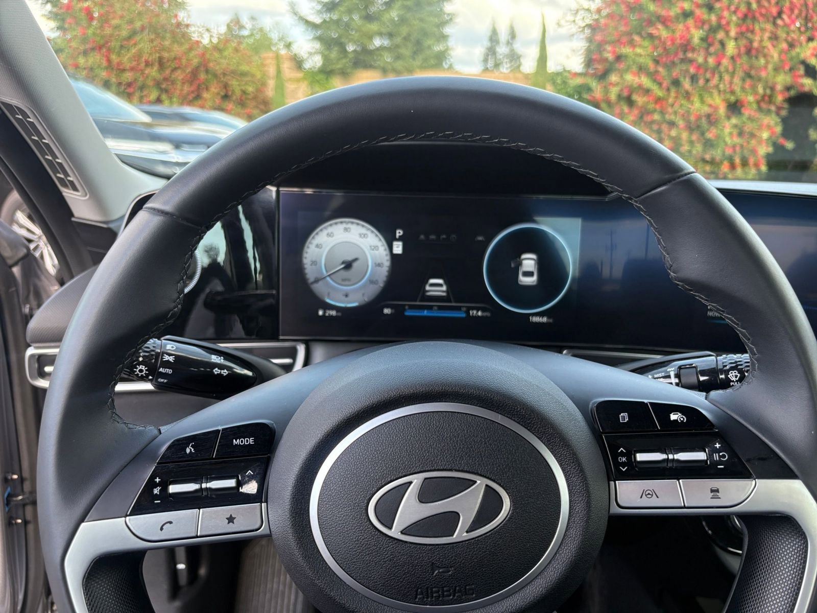 Thumbnail: 2025 Hyundai Elantra - 29