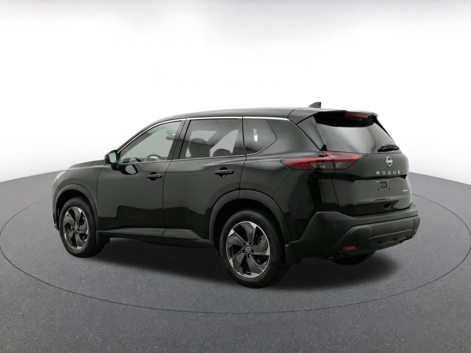 Thumbnail: 2025 Nissan Rogue - 8