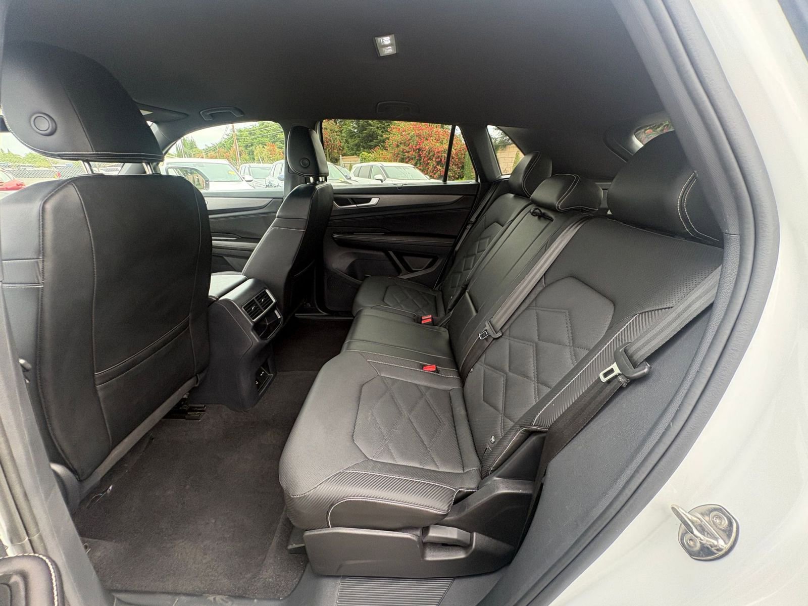 Thumbnail: 2025 Volkswagen Atlas - 29