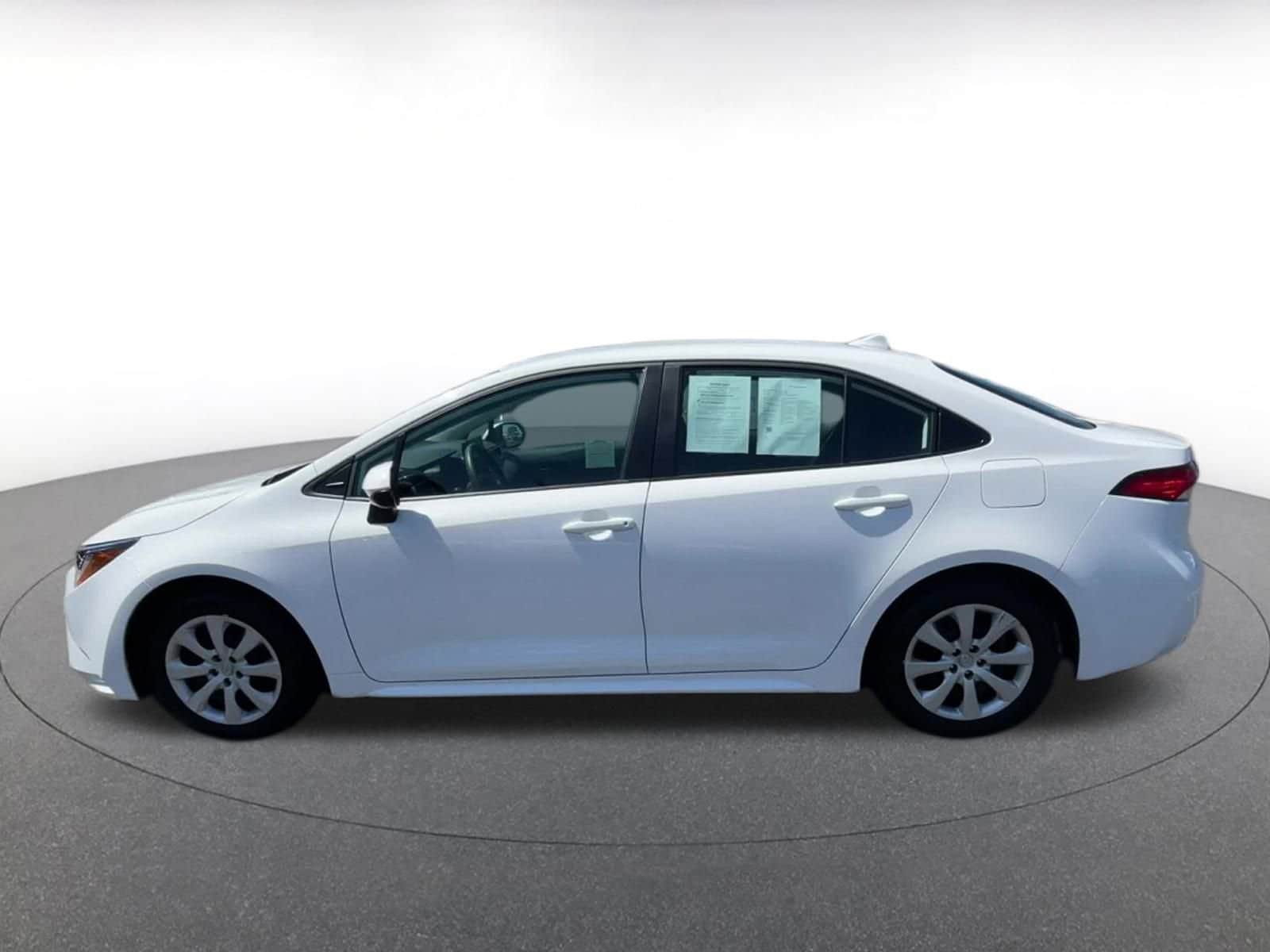 Thumbnail: 2024 Toyota Corolla - 9