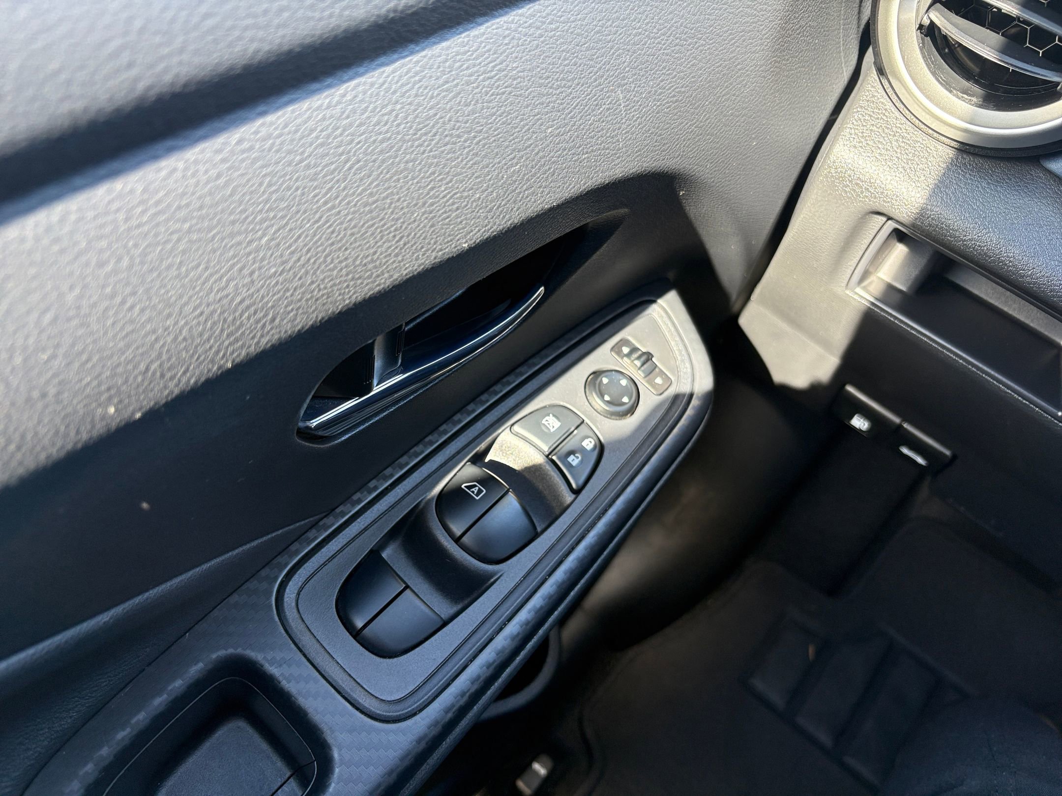 Thumbnail: 2025 Nissan Versa - 18