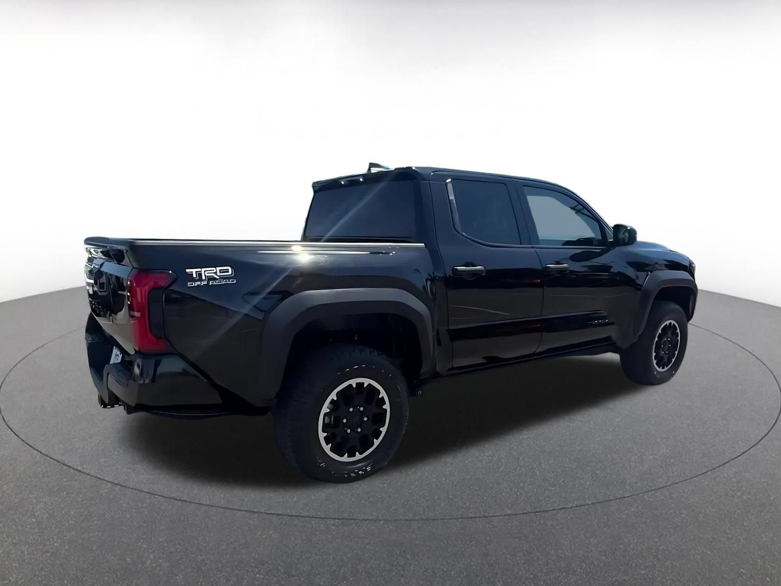 Thumbnail: 2025 Toyota Tacoma - 15