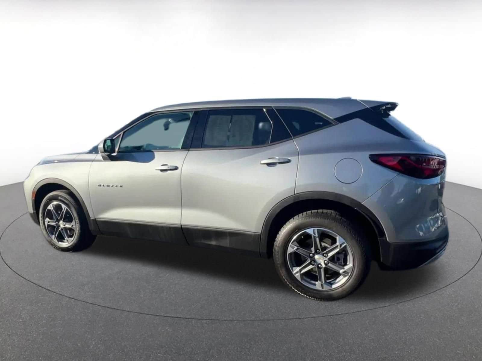 Thumbnail: 2025 Chevrolet Blazer - 10