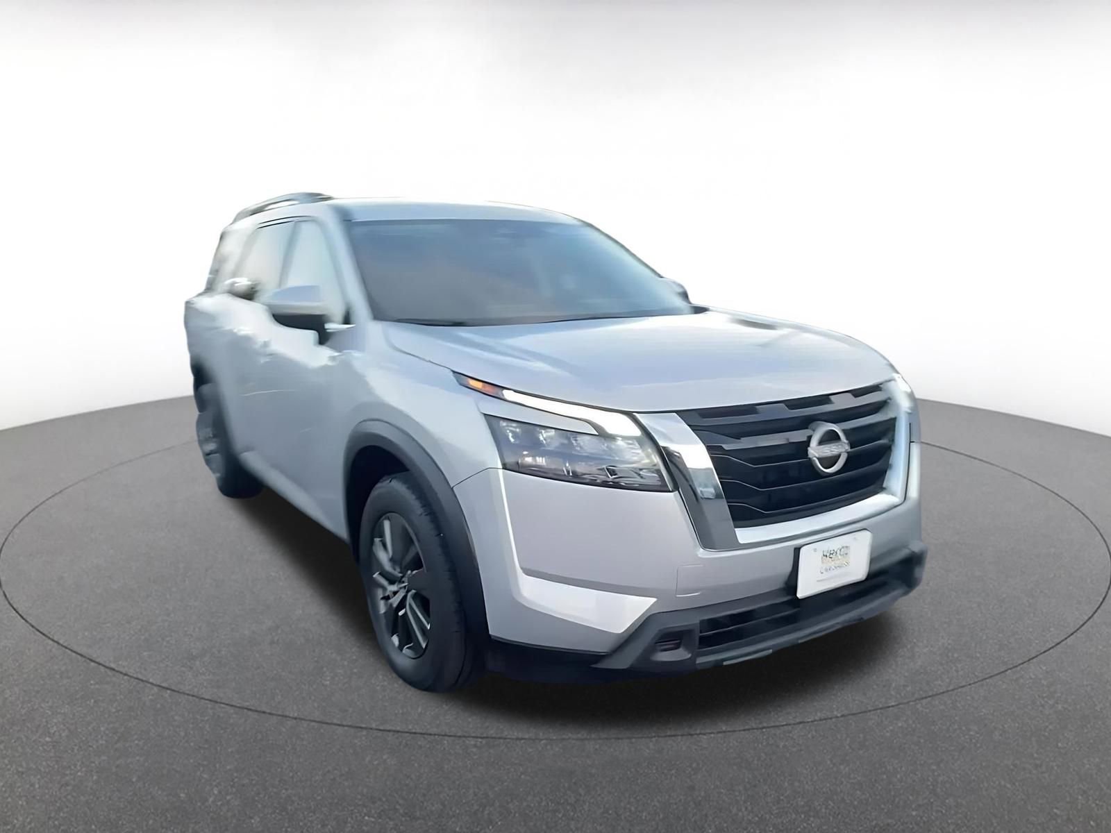 Thumbnail: 2025 Nissan Pathfinder - 3