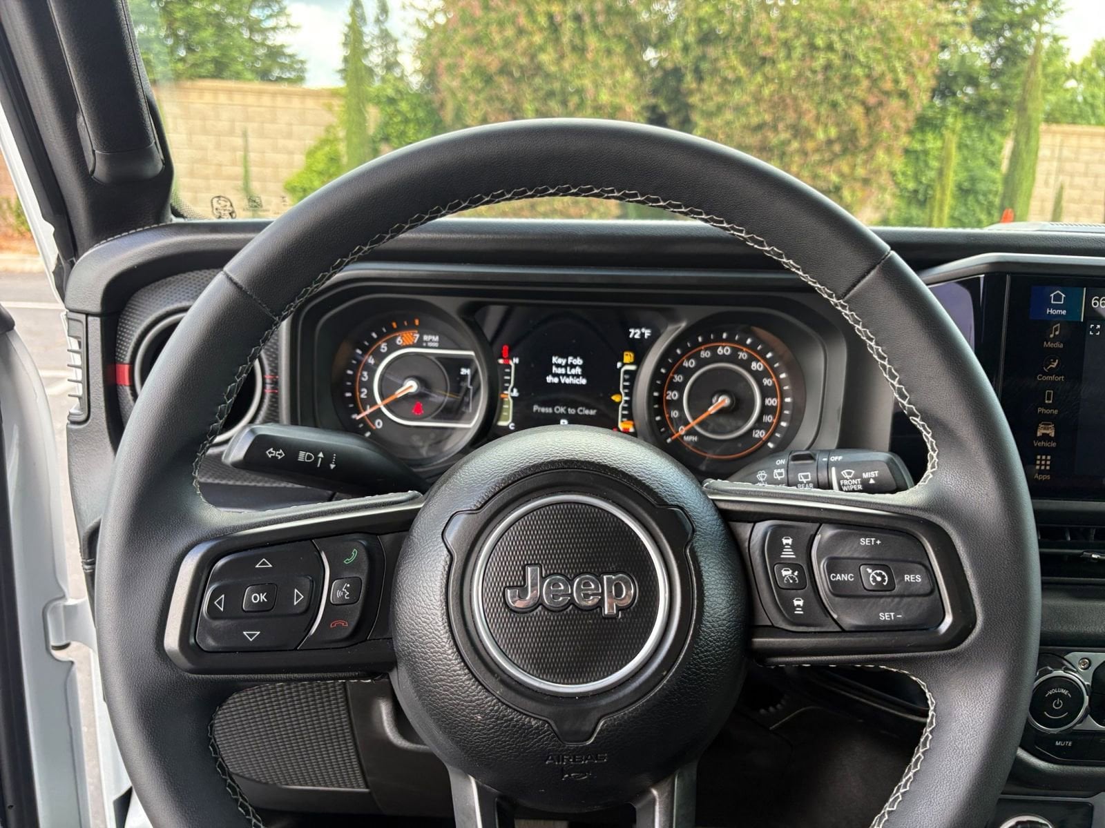 Thumbnail: 2025 Jeep Wrangler - 27