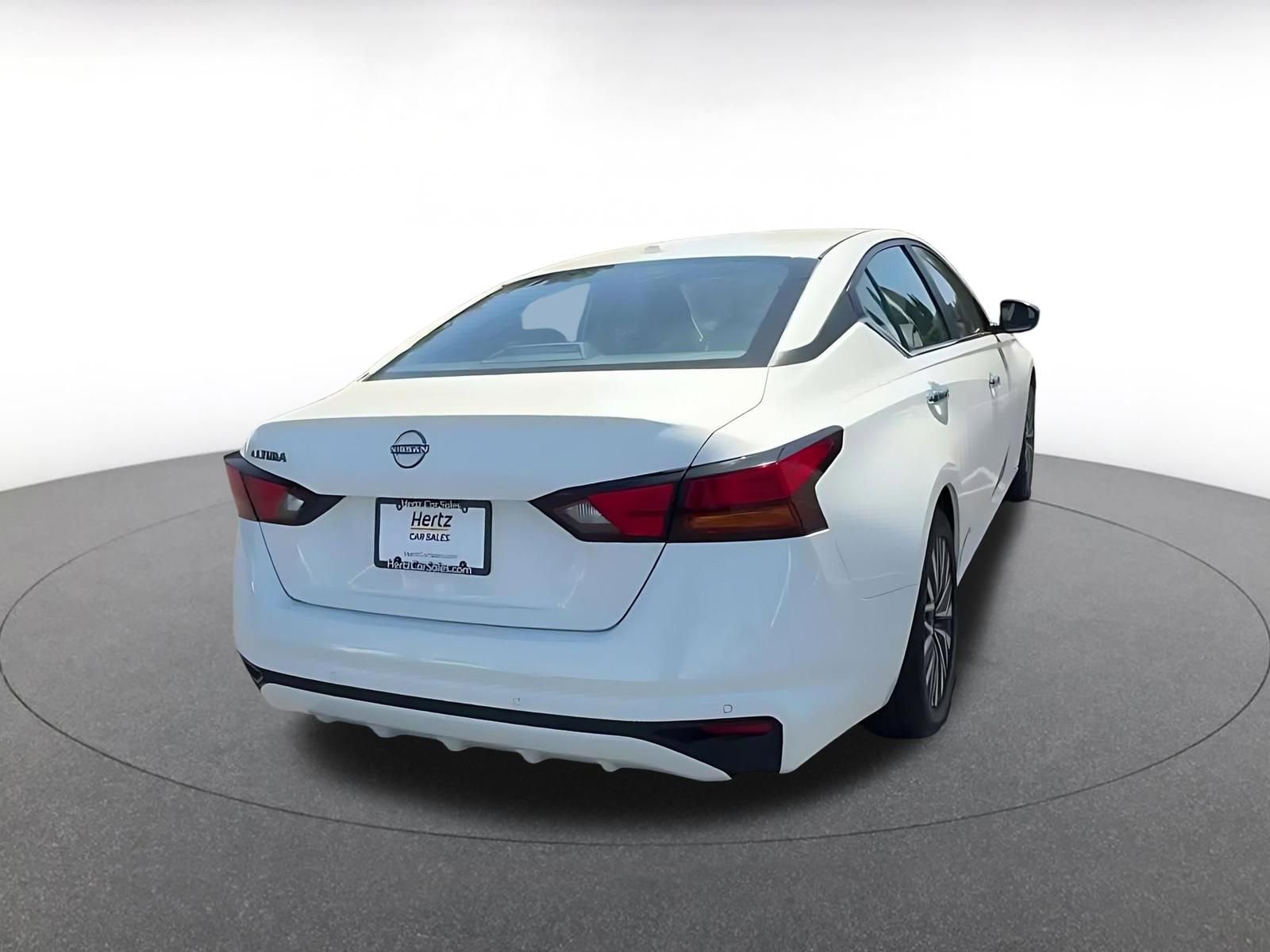 Thumbnail: 2025 Nissan Altima - 14
