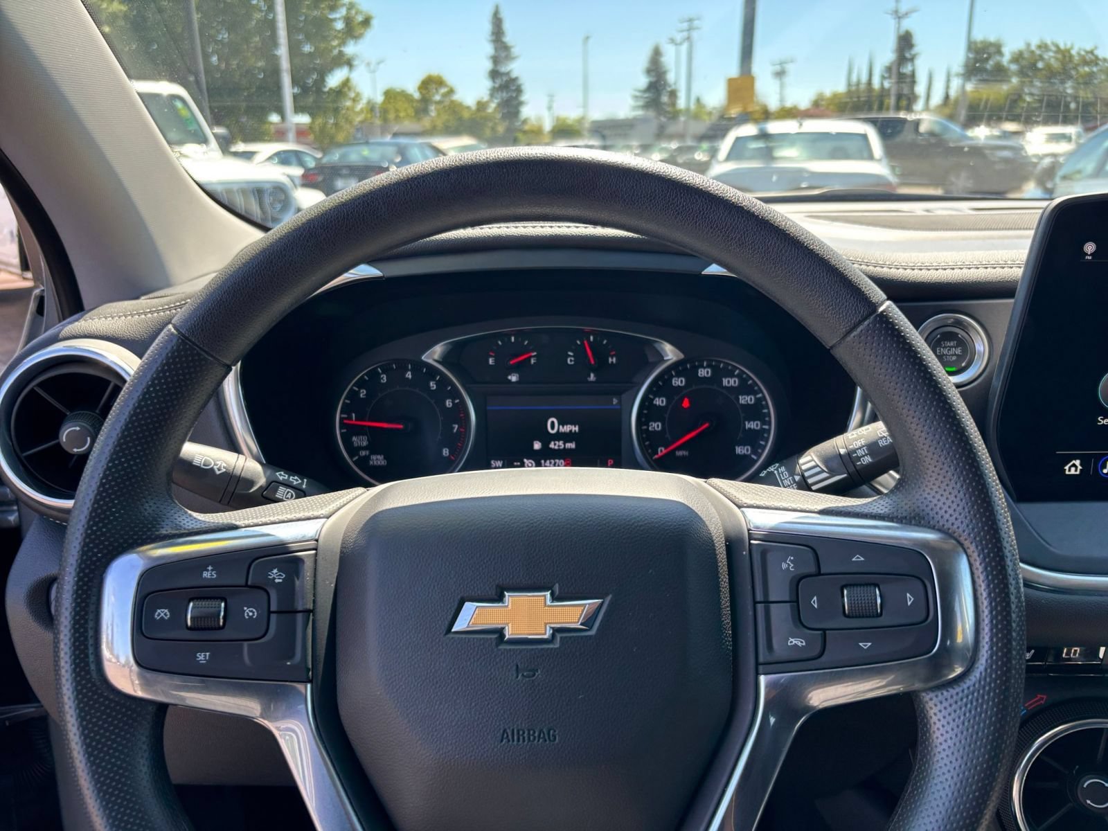 Thumbnail: 2026 Chevrolet Blazer - 25