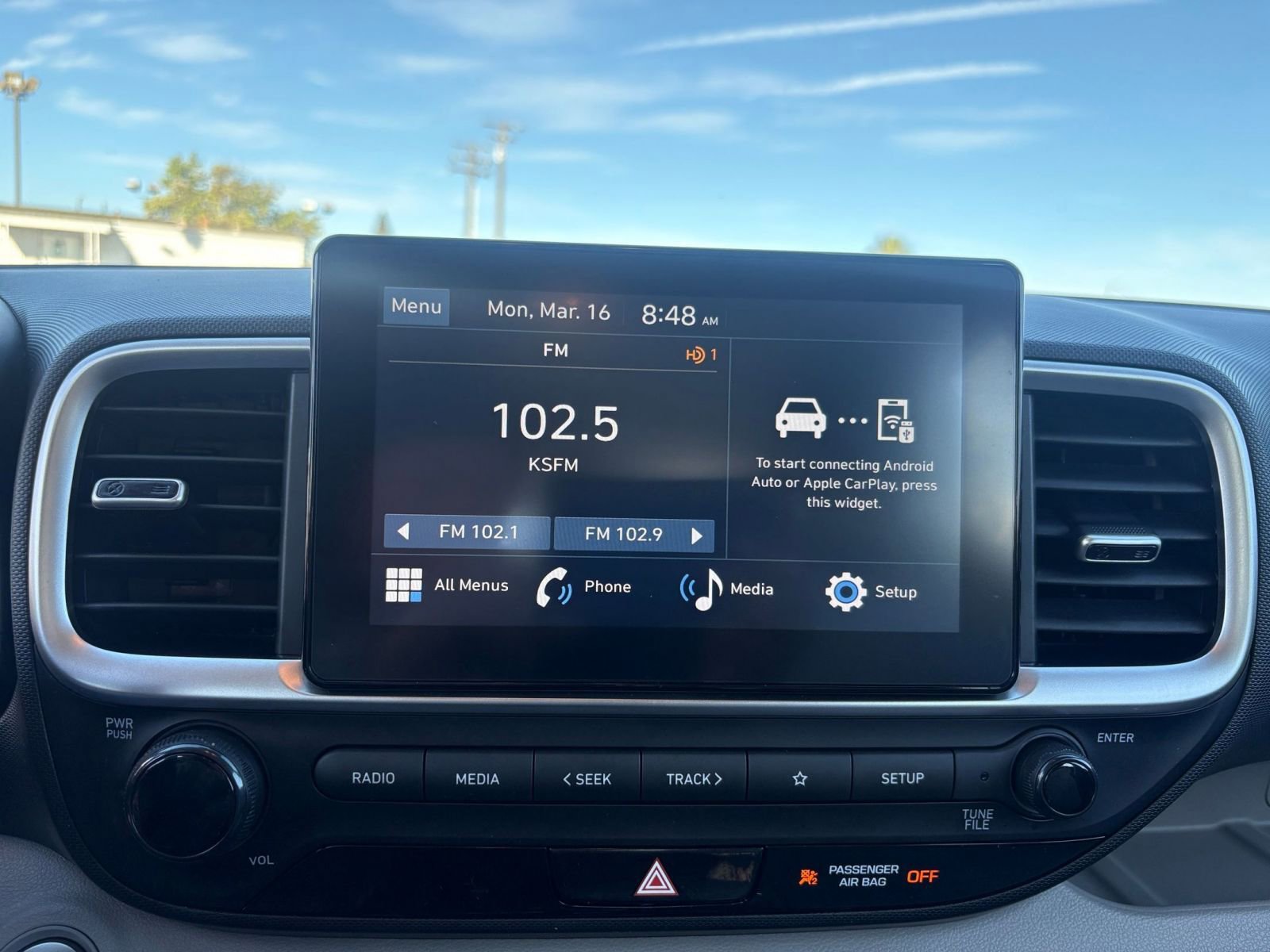 Thumbnail: 2025 Hyundai Venue - 20