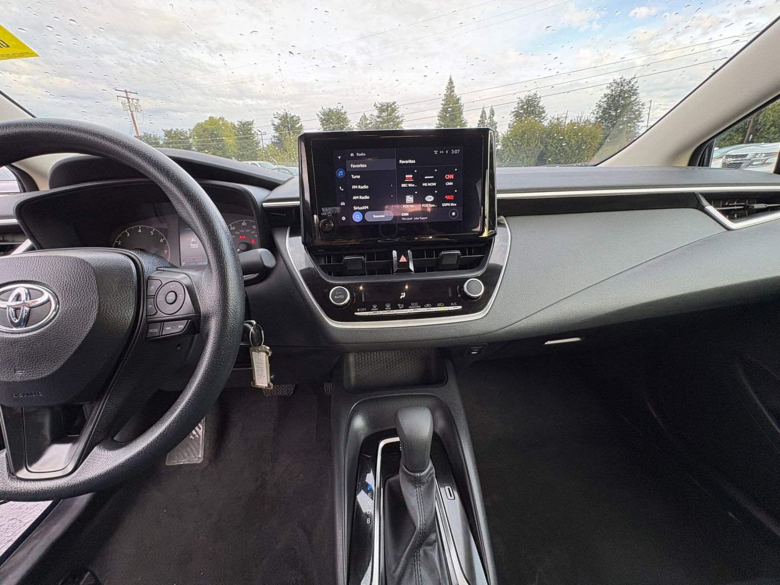 Thumbnail: 2025 Toyota Corolla - 18