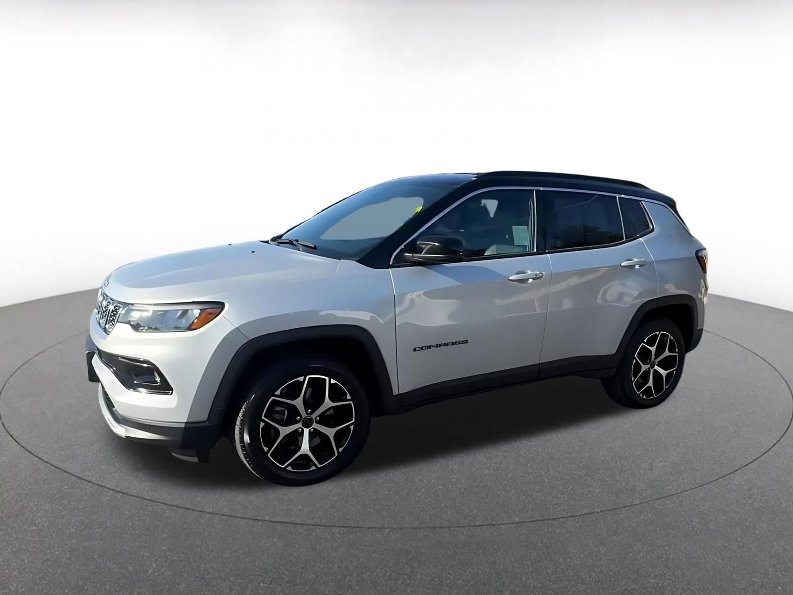 Thumbnail: 2025 Jeep Compass - 8