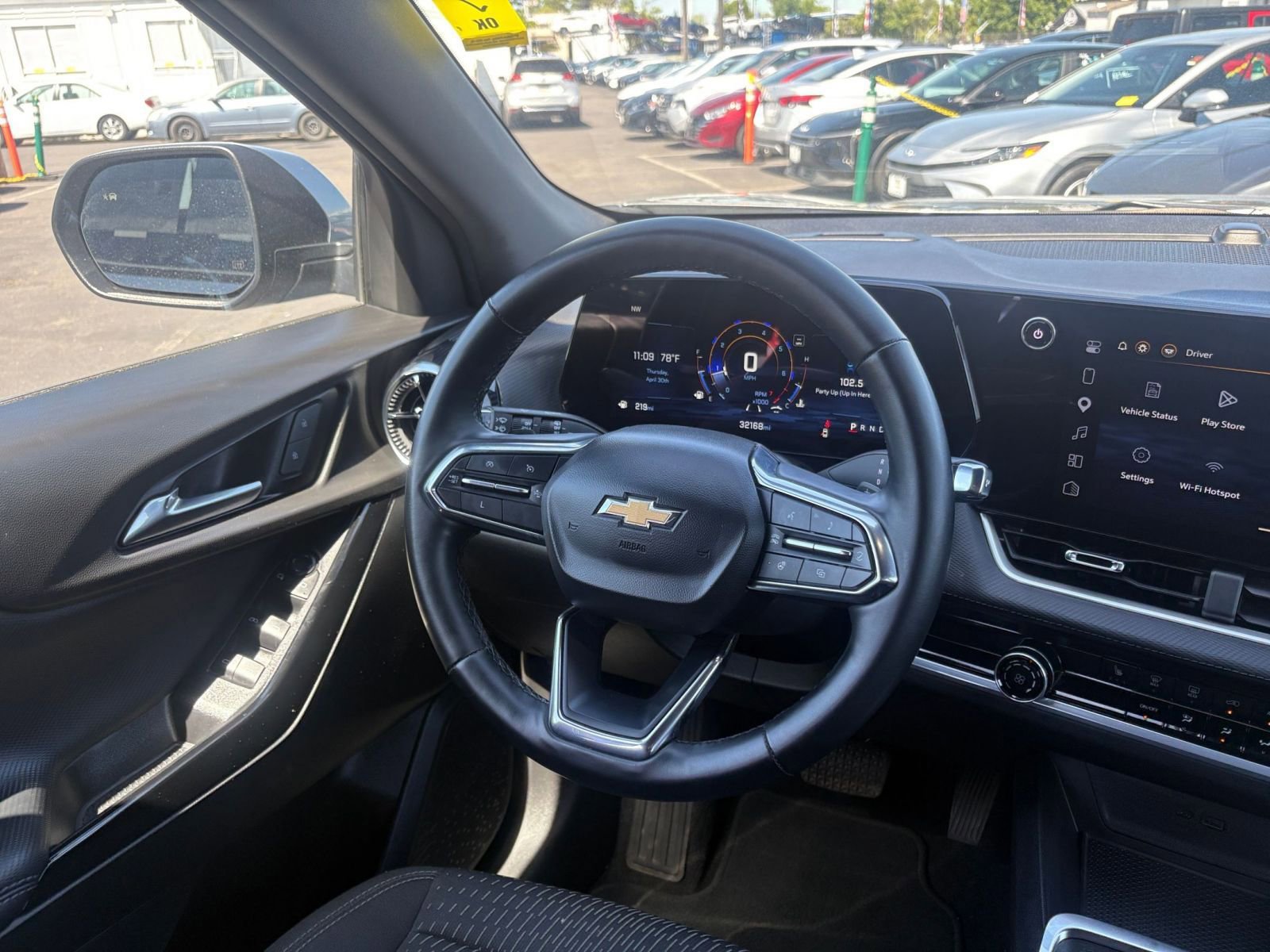 Thumbnail: 2025 Chevrolet Equinox - 35
