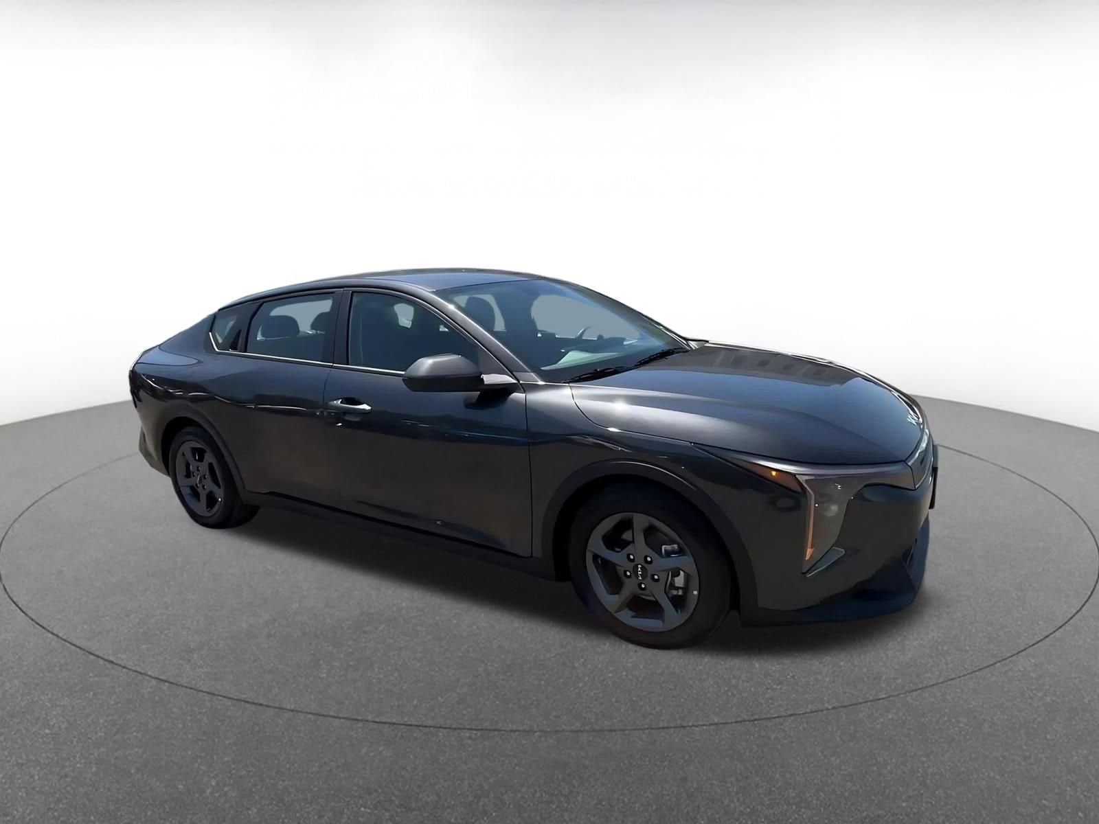 Thumbnail: 2025 Kia K4 - 2