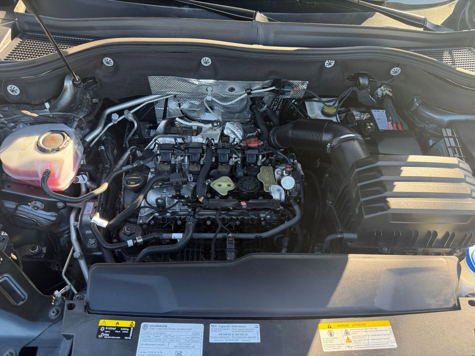 Thumbnail: 2025 Volkswagen Atlas - 32