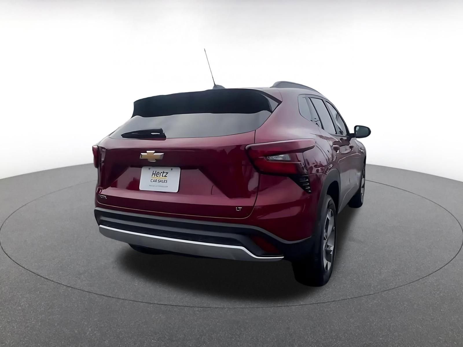 Thumbnail: 2025 Chevrolet Trax - 14