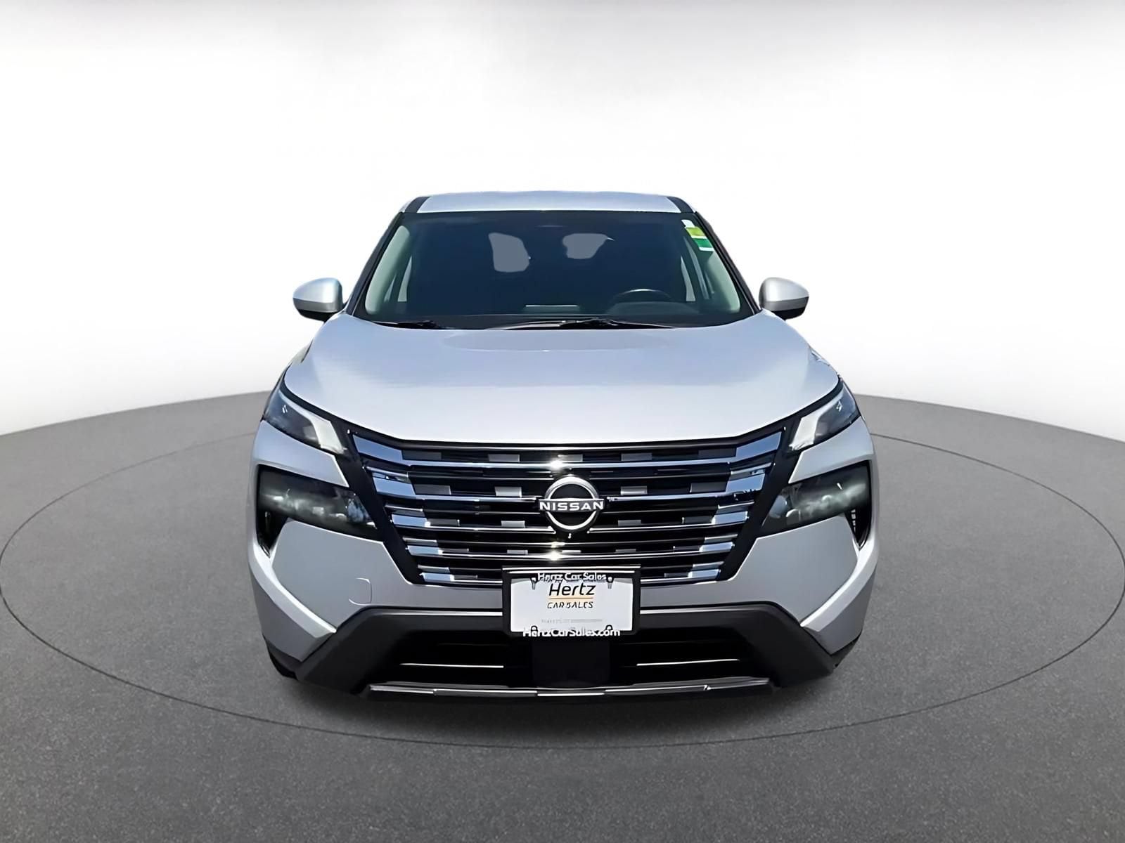 Thumbnail: 2025 Nissan Rogue - 4
