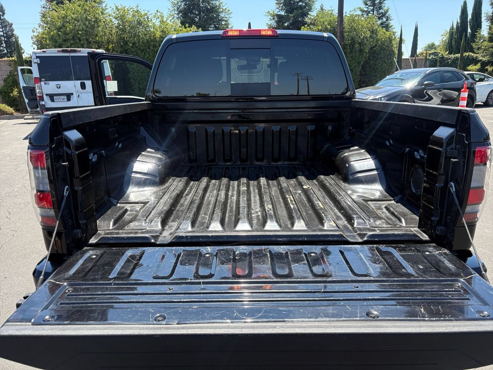 Thumbnail: 2026 Nissan Frontier - 31