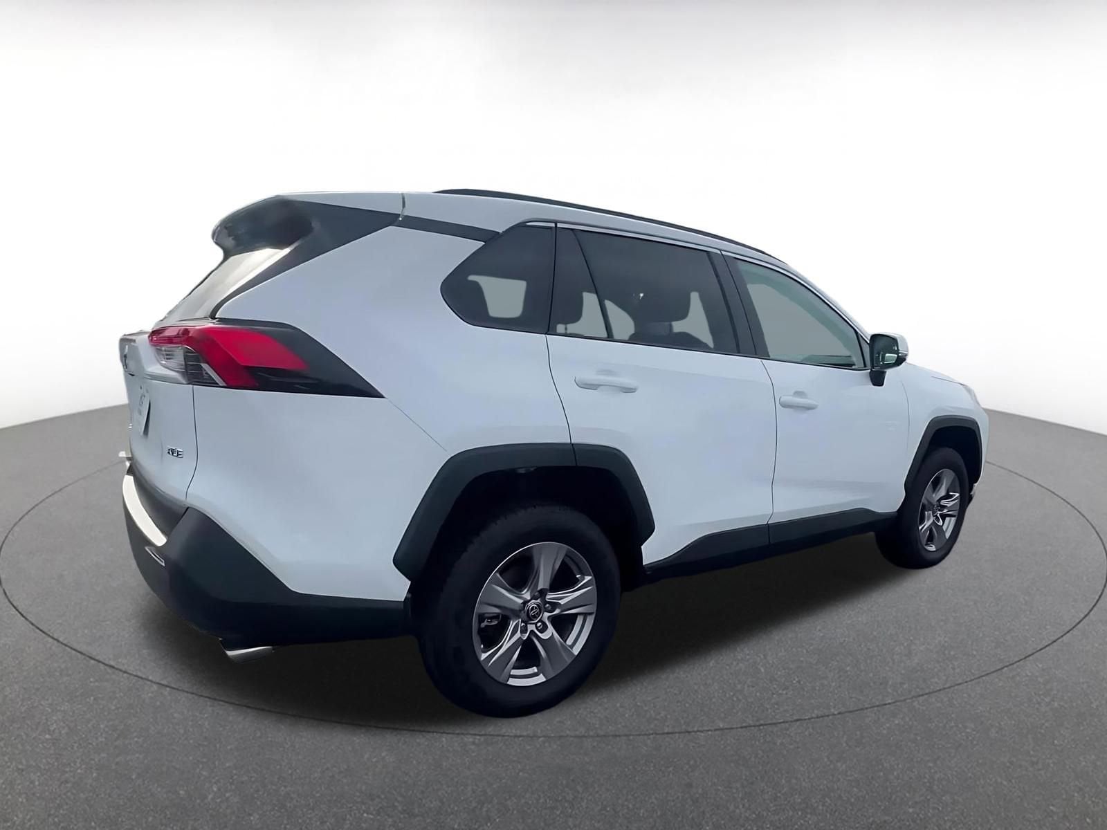 Thumbnail: 2025 Toyota RAV4 - 14