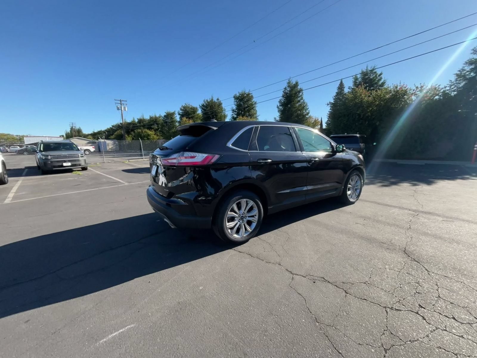Thumbnail: 2022 Ford Edge - 14