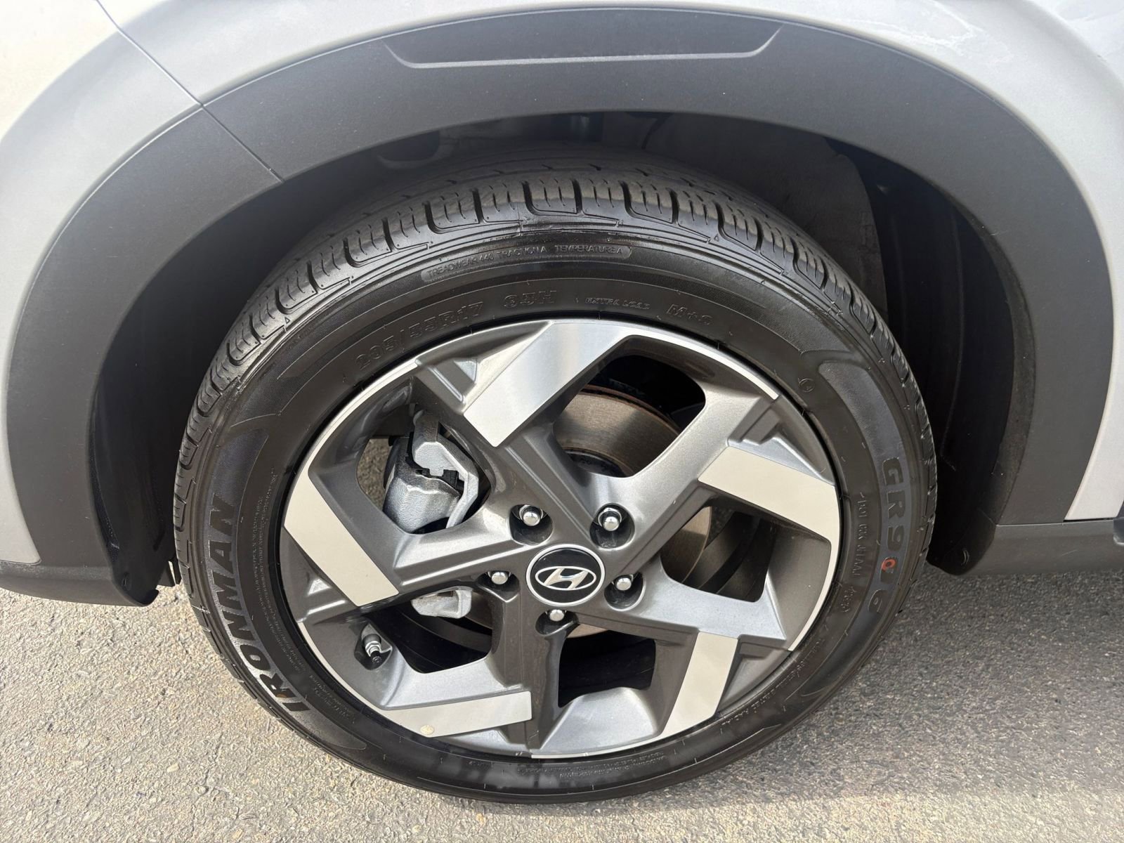 Thumbnail: 2025 Hyundai Venue - 30