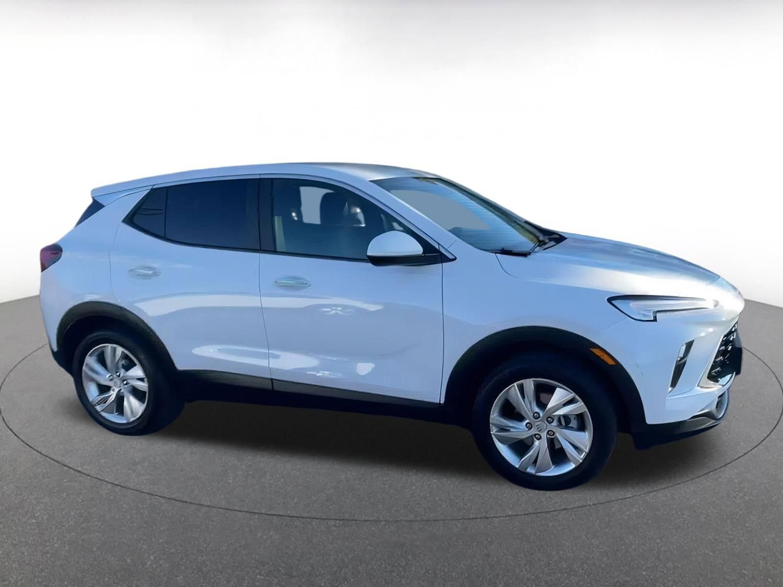 Thumbnail: 2025 Buick Encore GX - 16