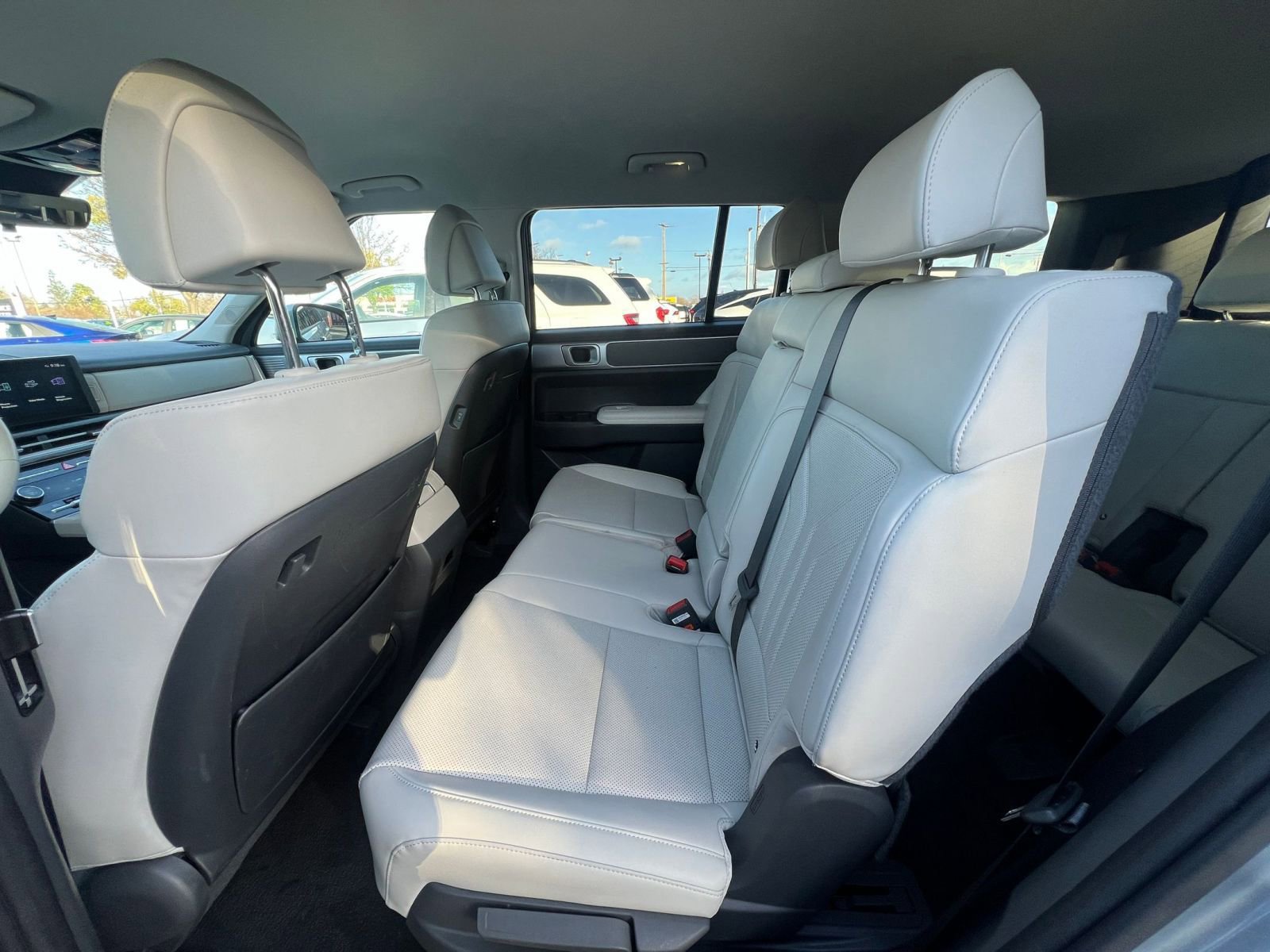 Thumbnail: 2025 Hyundai Santa Fe - 28