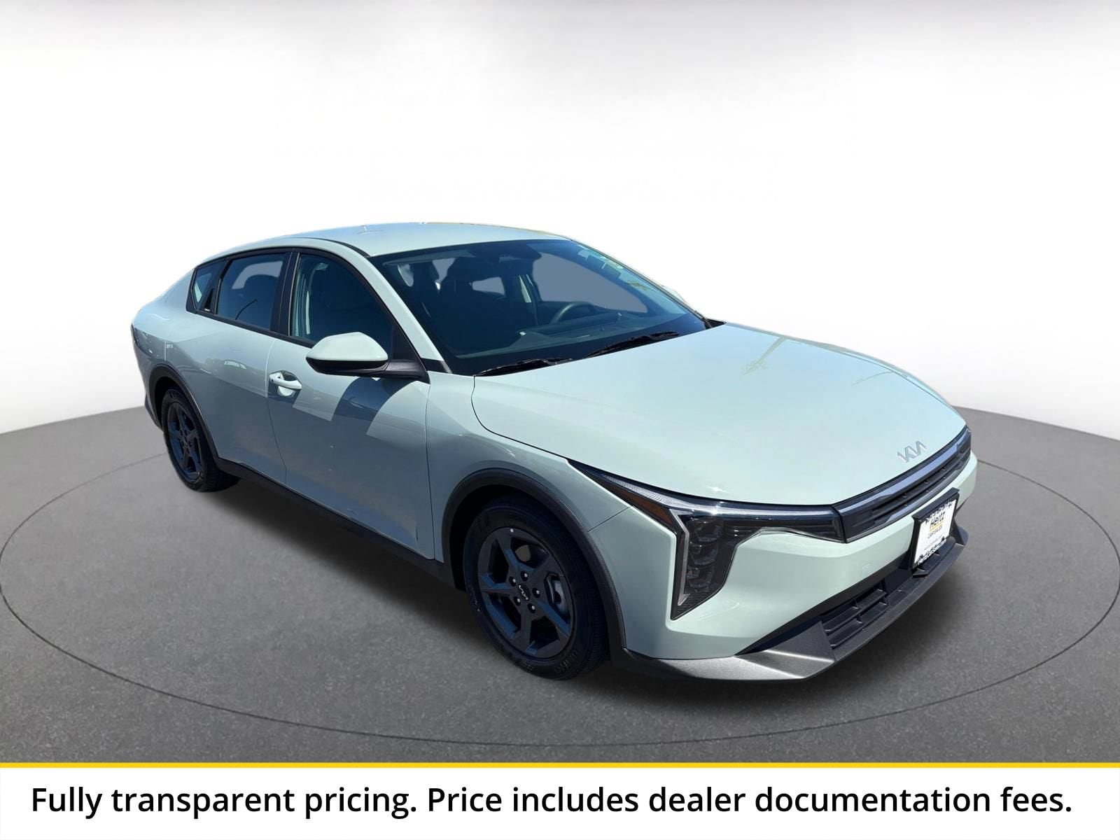 Thumbnail: 2026 Kia K4 - 1