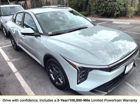 Thumbnail: 2026 Kia K4 - 1