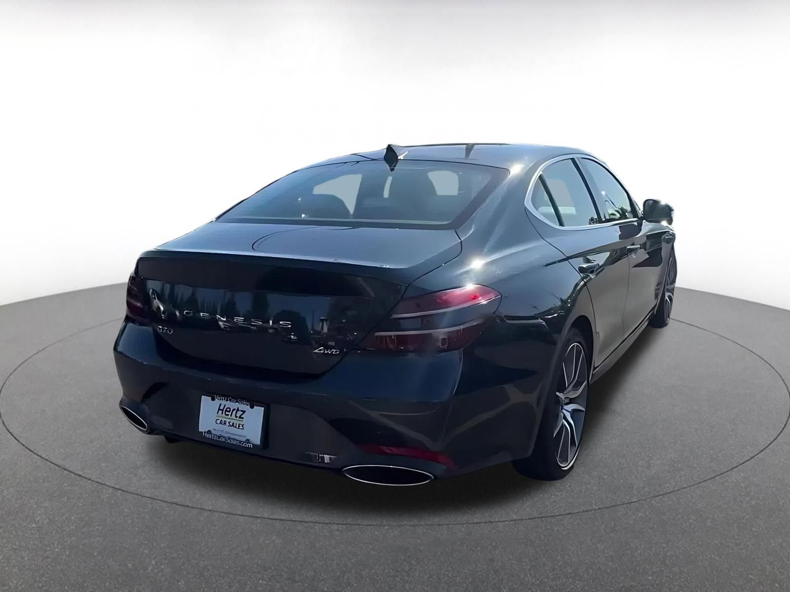 Thumbnail: 2025 Genesis G70 - 12