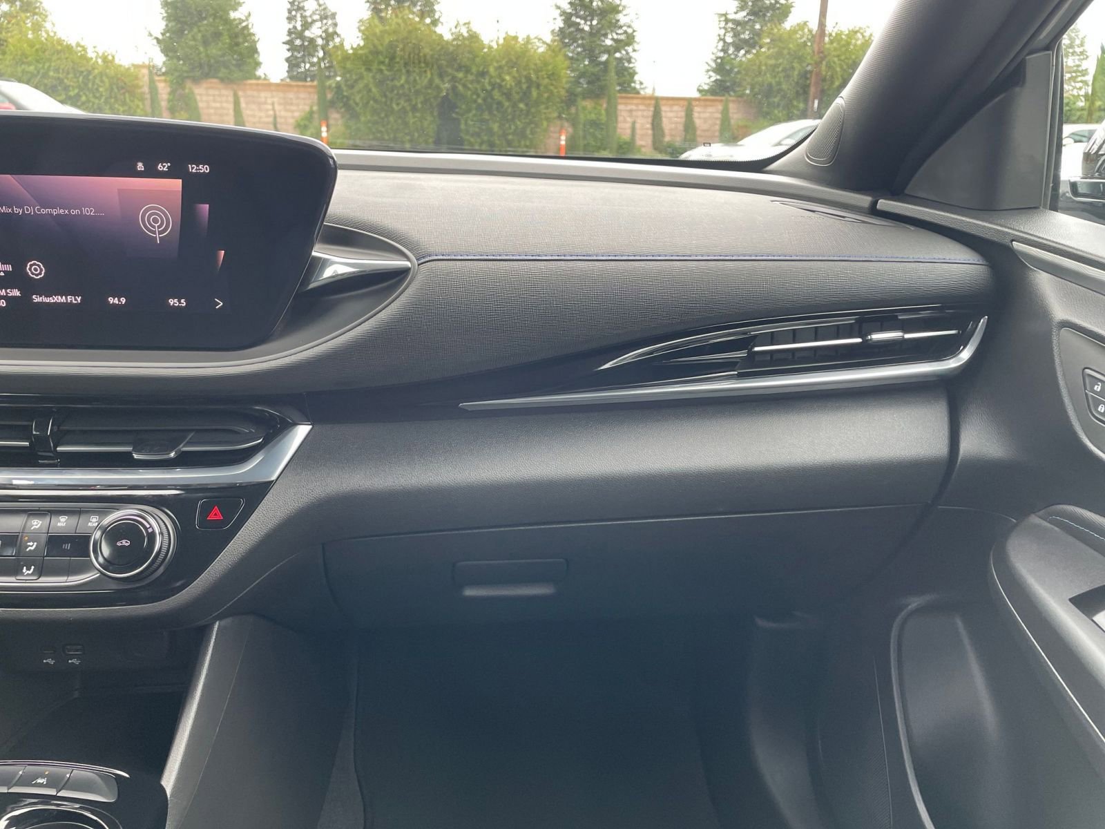 Thumbnail: 2025 Buick Envista - 35