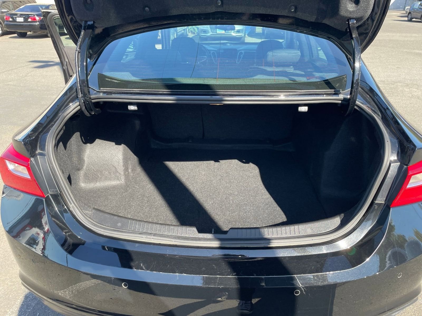 Thumbnail: 2024 Chevrolet Malibu - 31