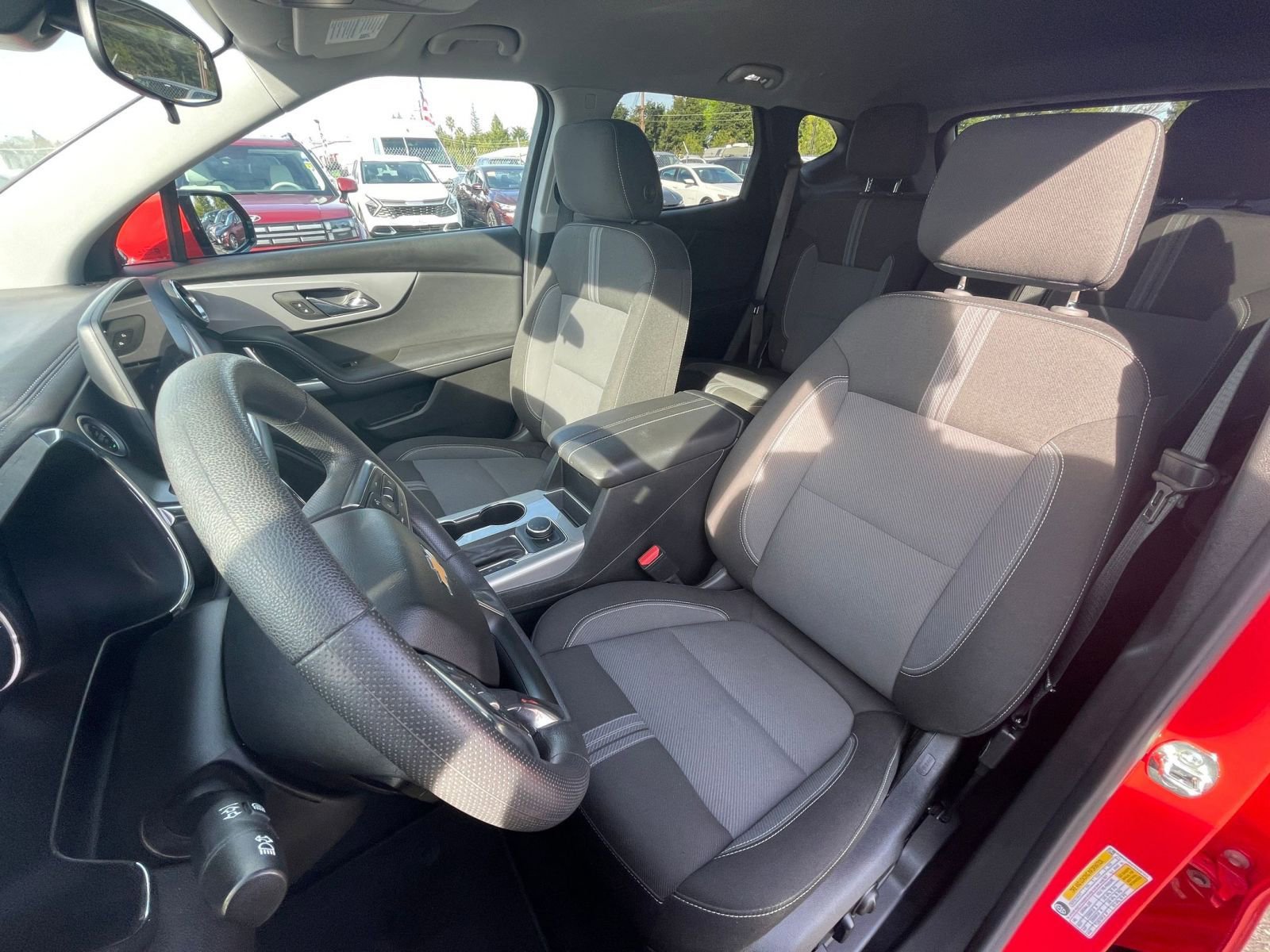 Thumbnail: 2025 Chevrolet Blazer - 31