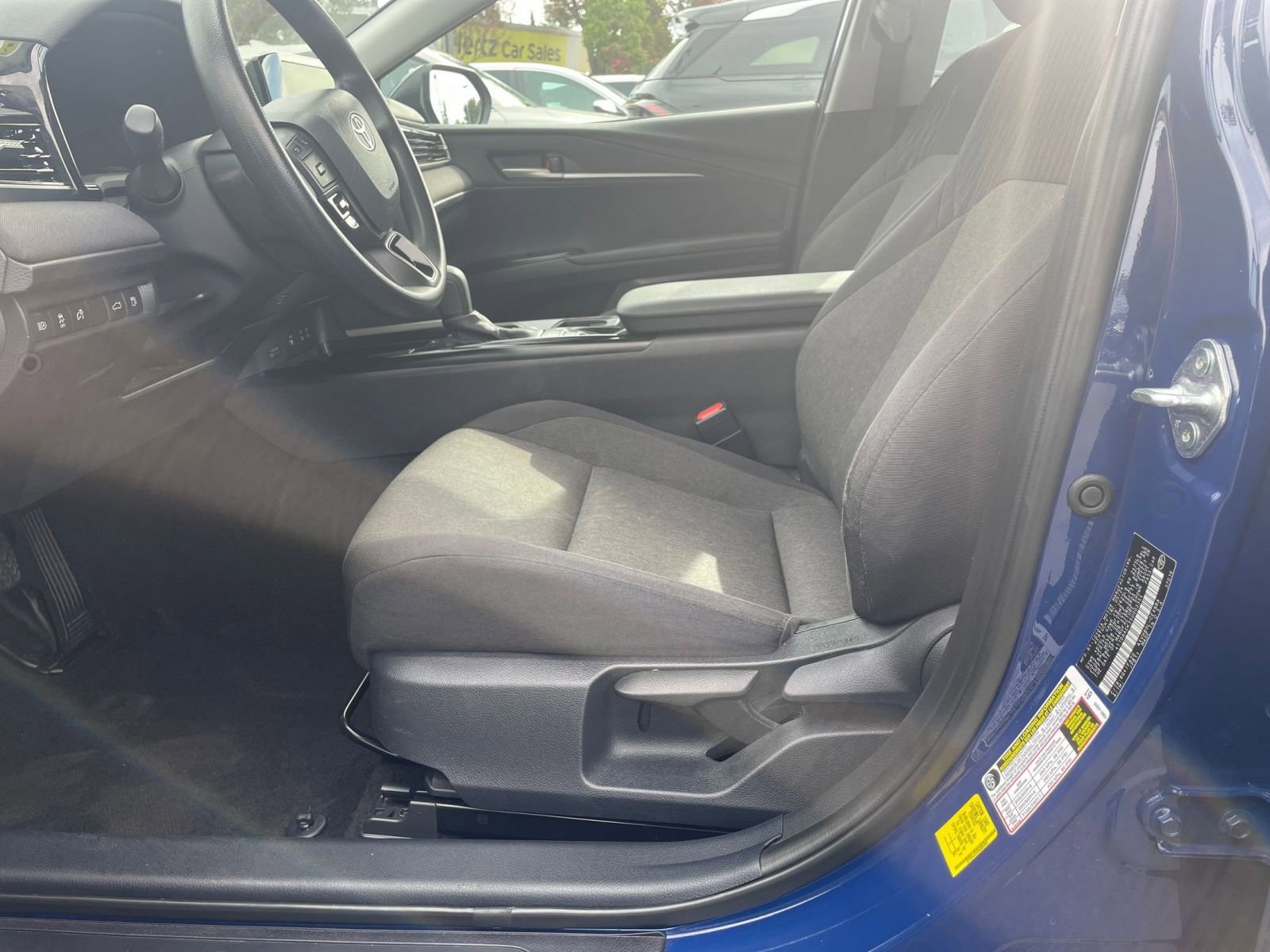 Thumbnail: 2025 Toyota Camry - 21