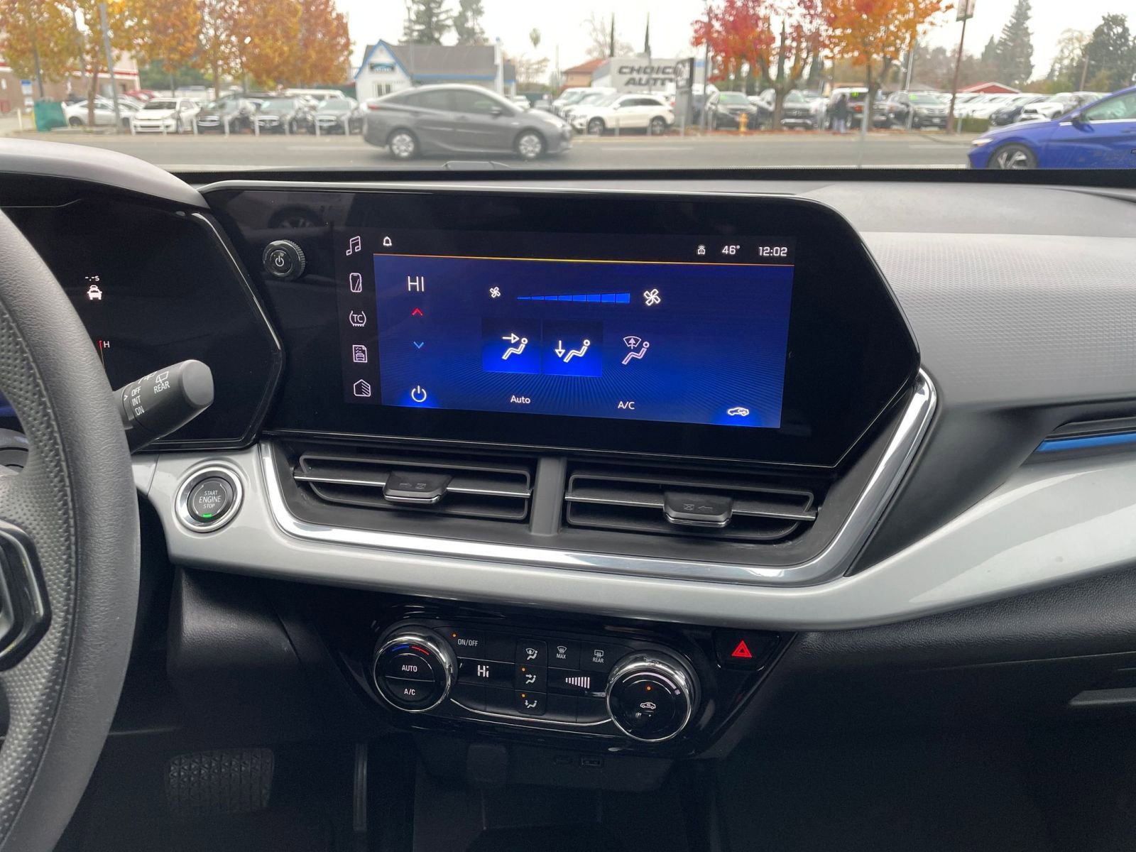 Thumbnail: 2025 Chevrolet Trax - 18