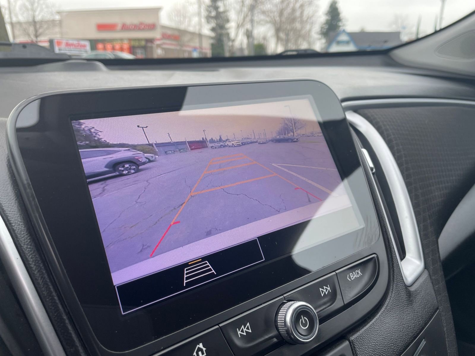 Thumbnail: 2023 Chevrolet Malibu - 20