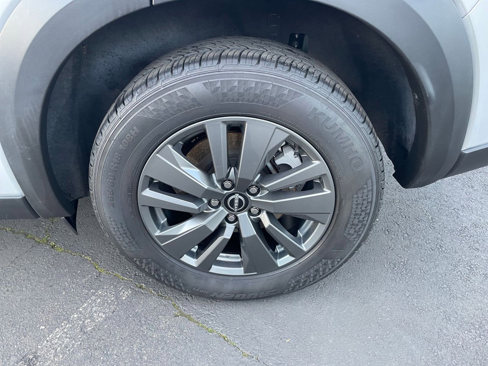 Thumbnail: 2025 Nissan Pathfinder - 32