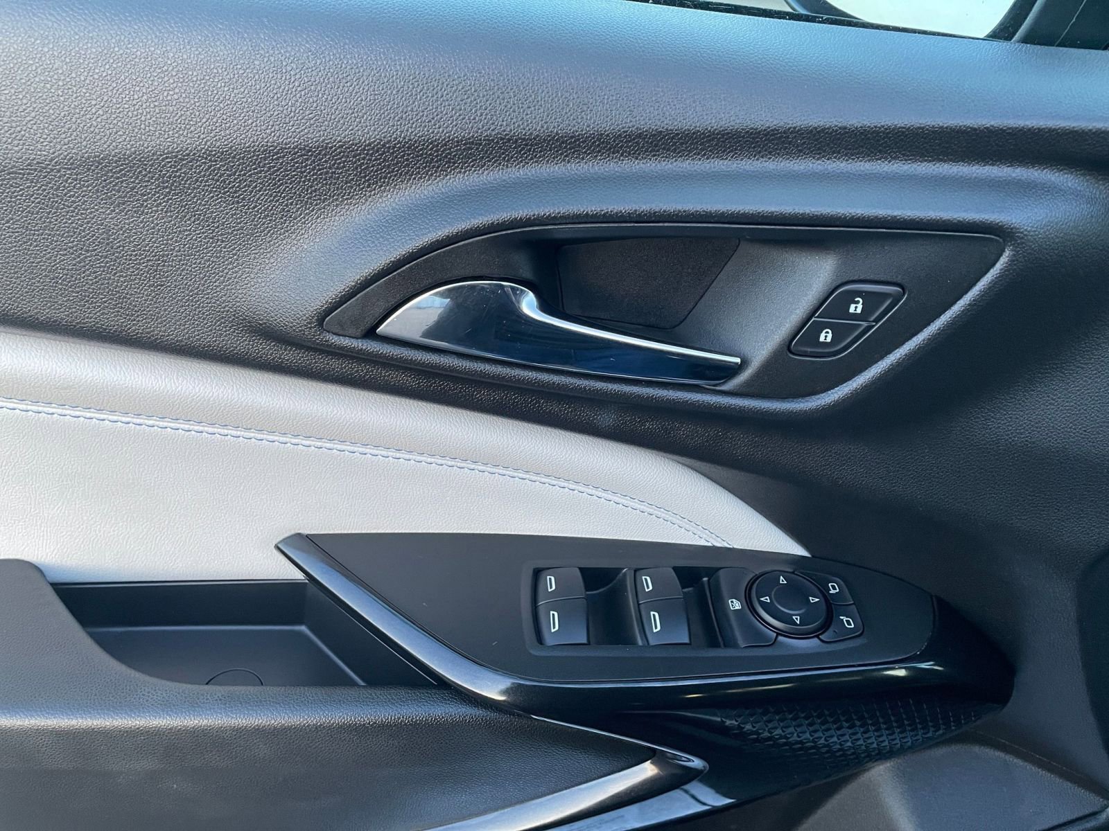 Thumbnail: 2025 Chevrolet Trax - 20