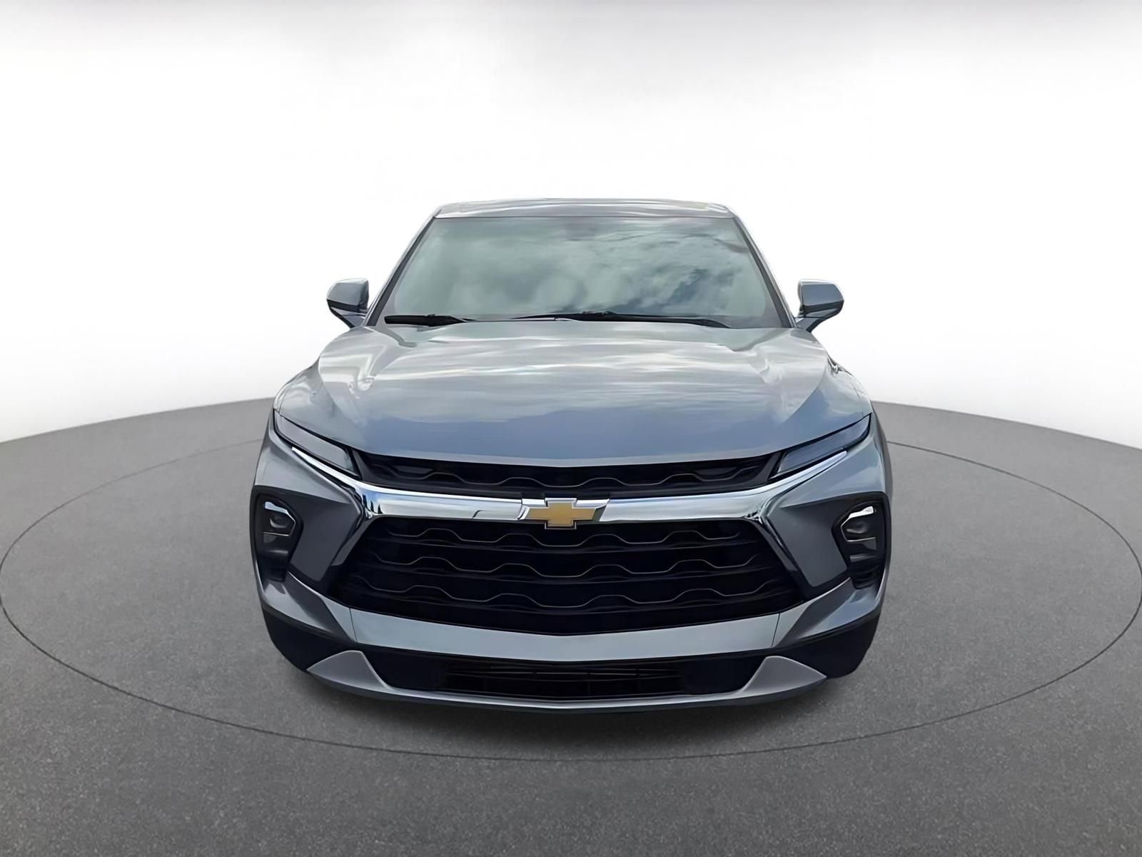 Thumbnail: 2025 Chevrolet Blazer - 4