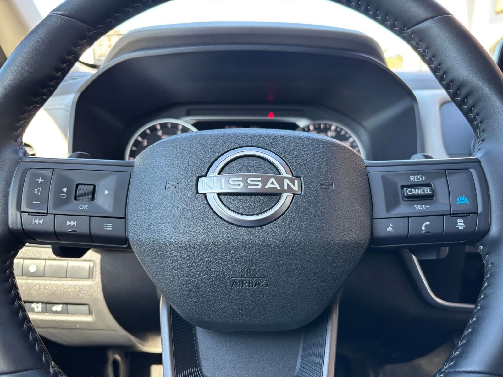 Thumbnail: 2025 Nissan Rogue - 30