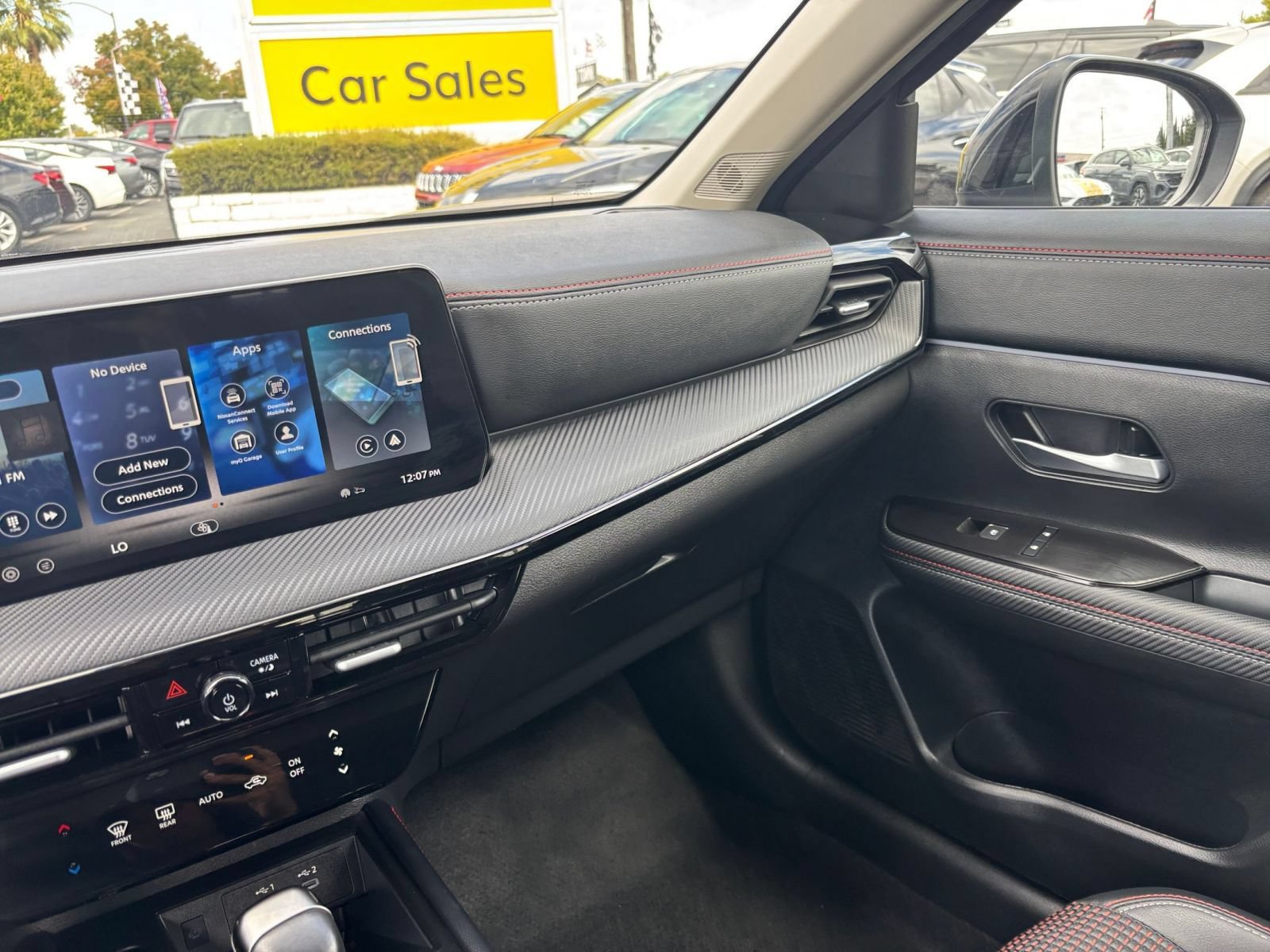 Thumbnail: 2026 Nissan Kicks - 33