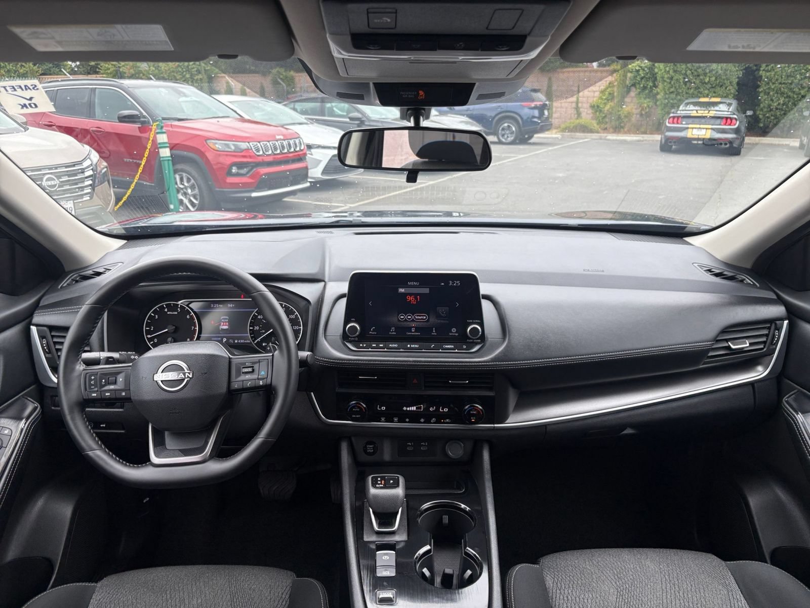 Thumbnail: 2025 Nissan Rogue - 35