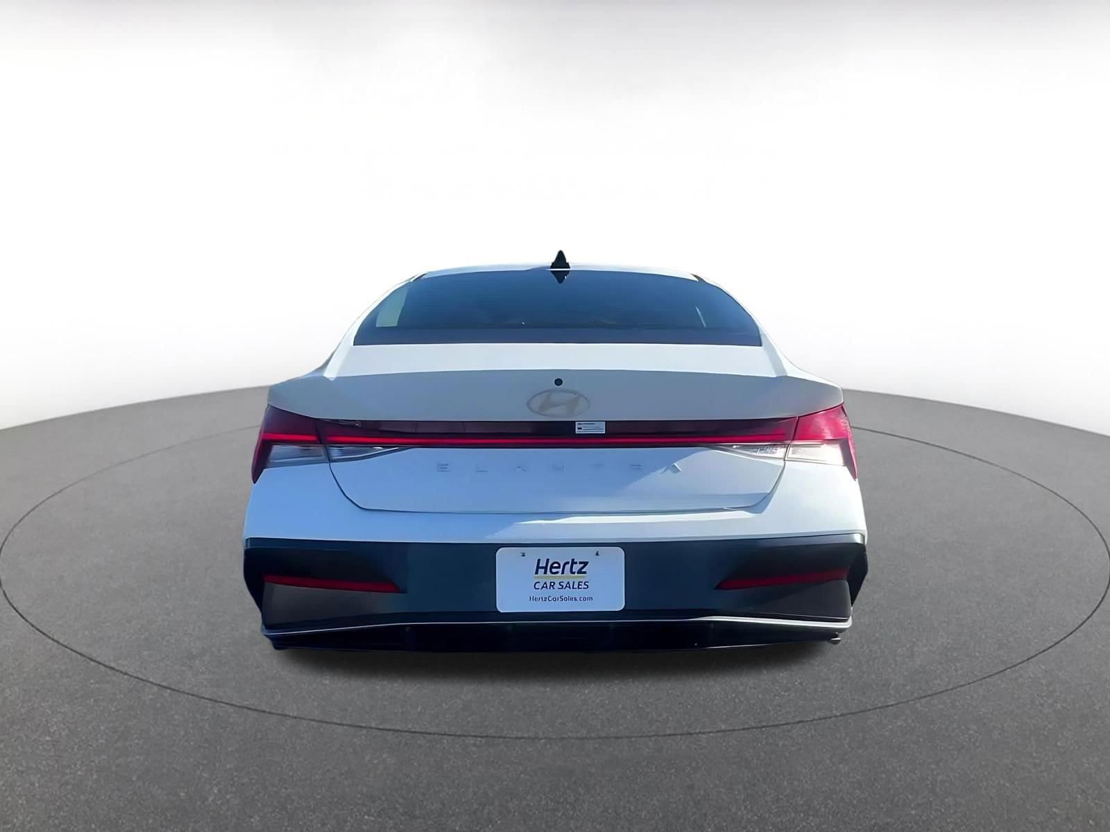 Thumbnail: 2025 Hyundai Elantra - 12