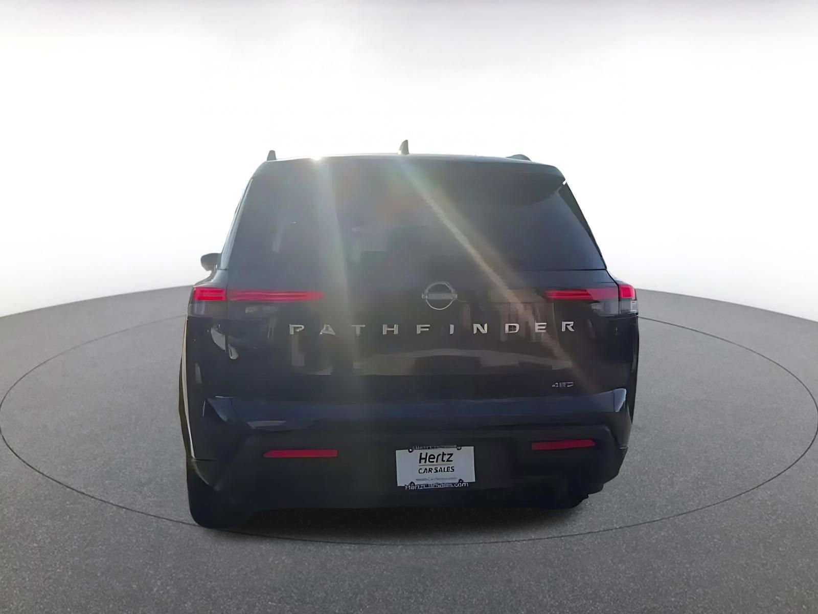 Thumbnail: 2025 Nissan Pathfinder - 12