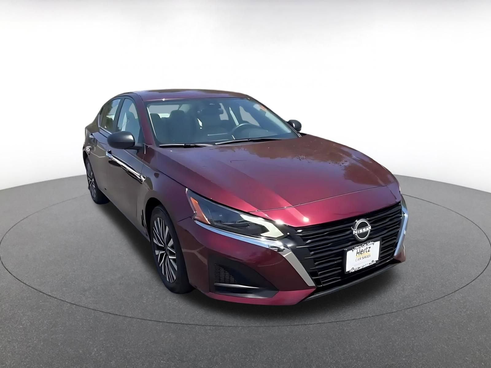 Thumbnail: 2025 Nissan Altima - 3